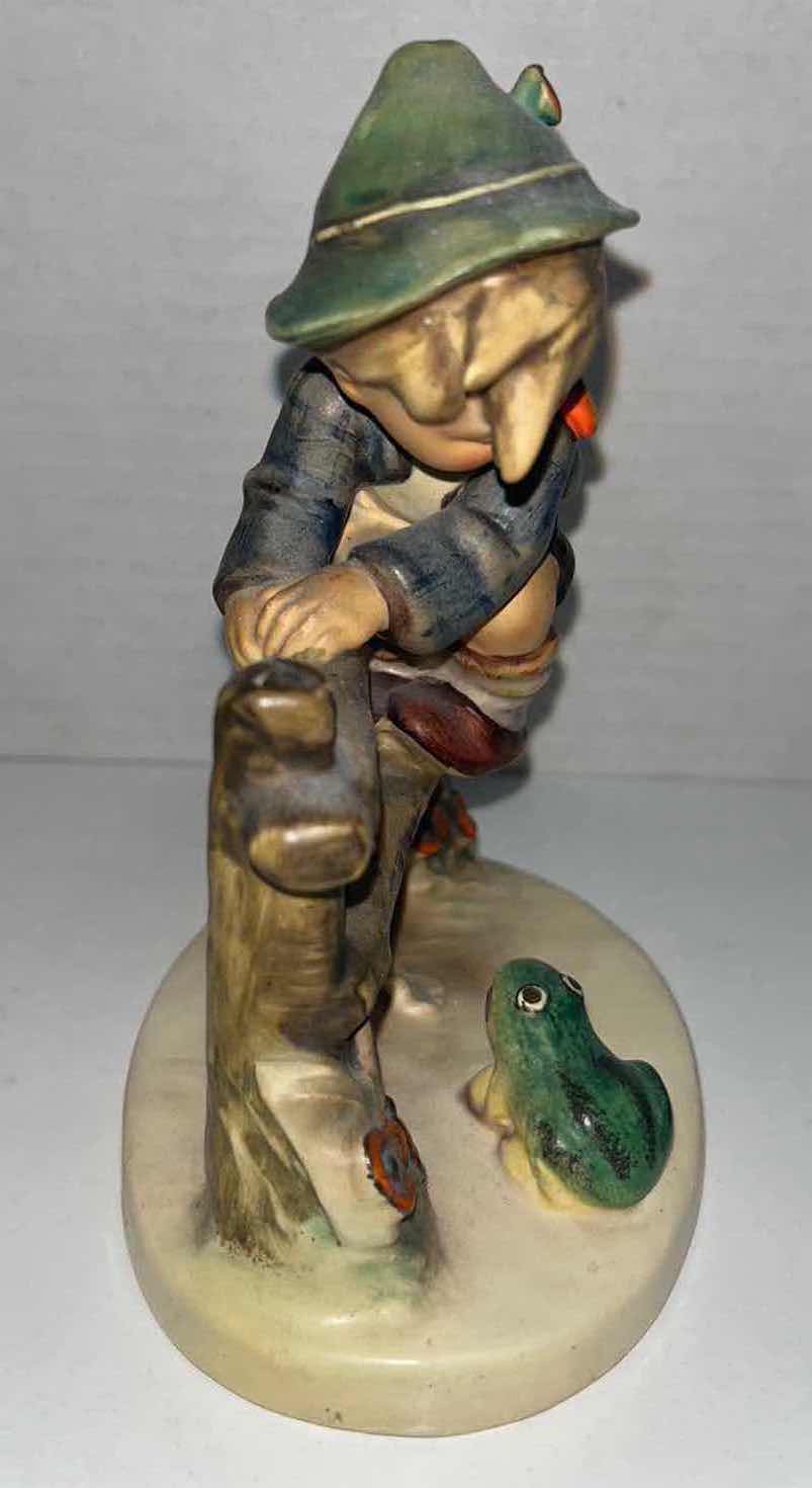 Photo 2 of 1948 GOEBEL HUMMEL #201 “RETREAT TO SAFETY” PORCELAIN FIGURINE 4”, MADE IN GERMANY