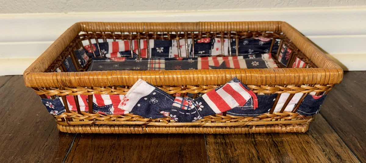 Photo 7 of AMERICAN FLAG WOODEN BOWL 12” x 12” H6.25” & 3 PATRIOTIC WICKER BASKETS