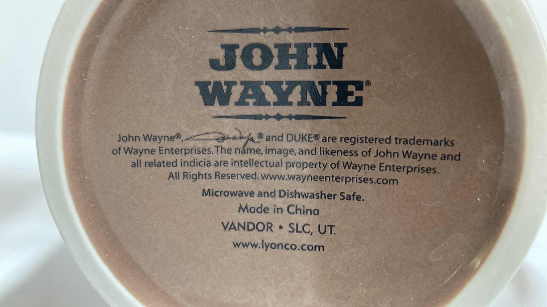 Photo 6 of JOHN WAYNE THE DUKE CERAMIC COFFEE MUG & THE DUKE TRAVEL MUG W LID