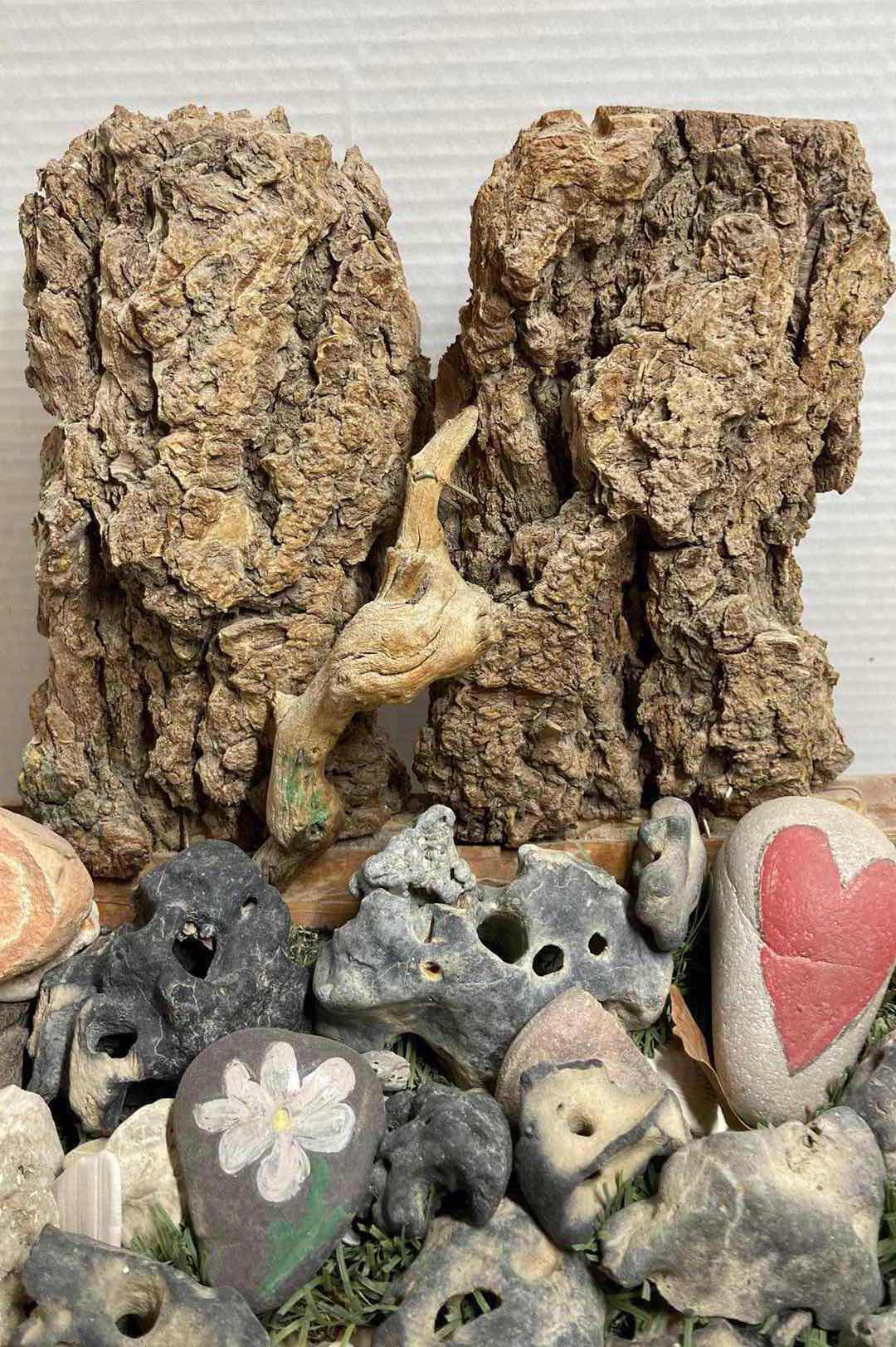 Photo 6 of TREE BARK RIVER ROCK WOOD BASE HANDCRAFTED DECOR 17.5” X 8.5” H11”