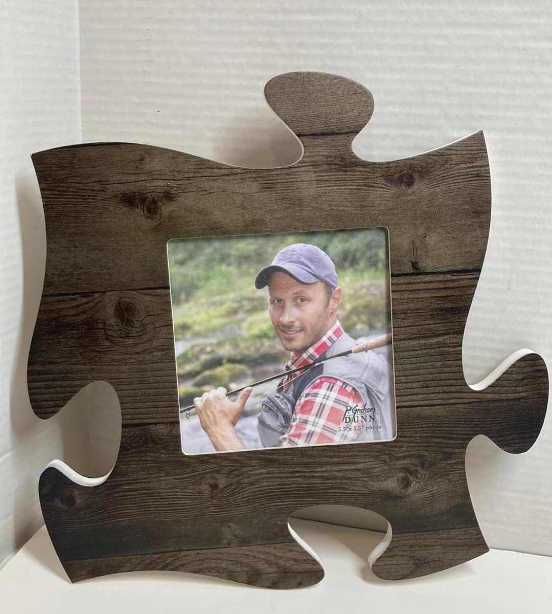 Photo 2 of P. GRAHAM DUNN RUSTIC PUZZLE PIECE HANGING PICTURE FRAMES (2) 12.25” X 12.25”