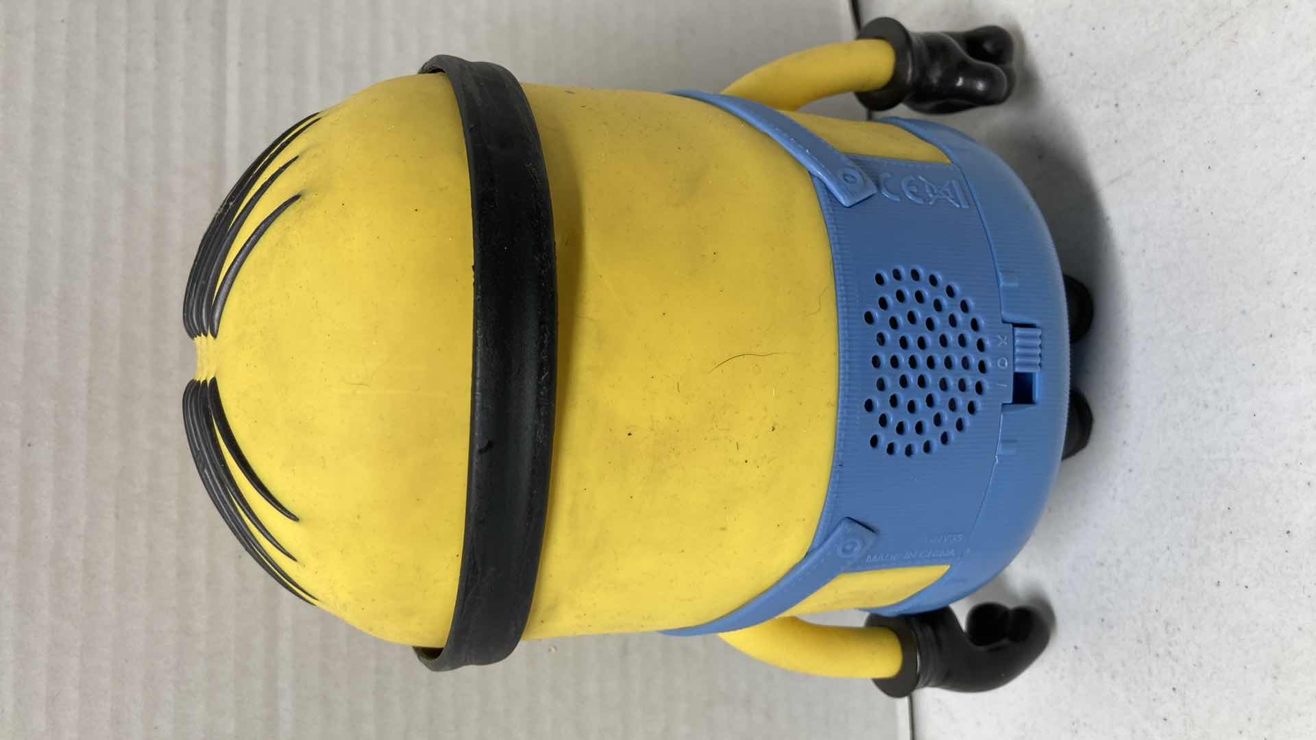 Photo 7 of DESPICABLE ME MINIONS PLUSHIES/STUFFED CHARACTERS (4) & MINION TOY