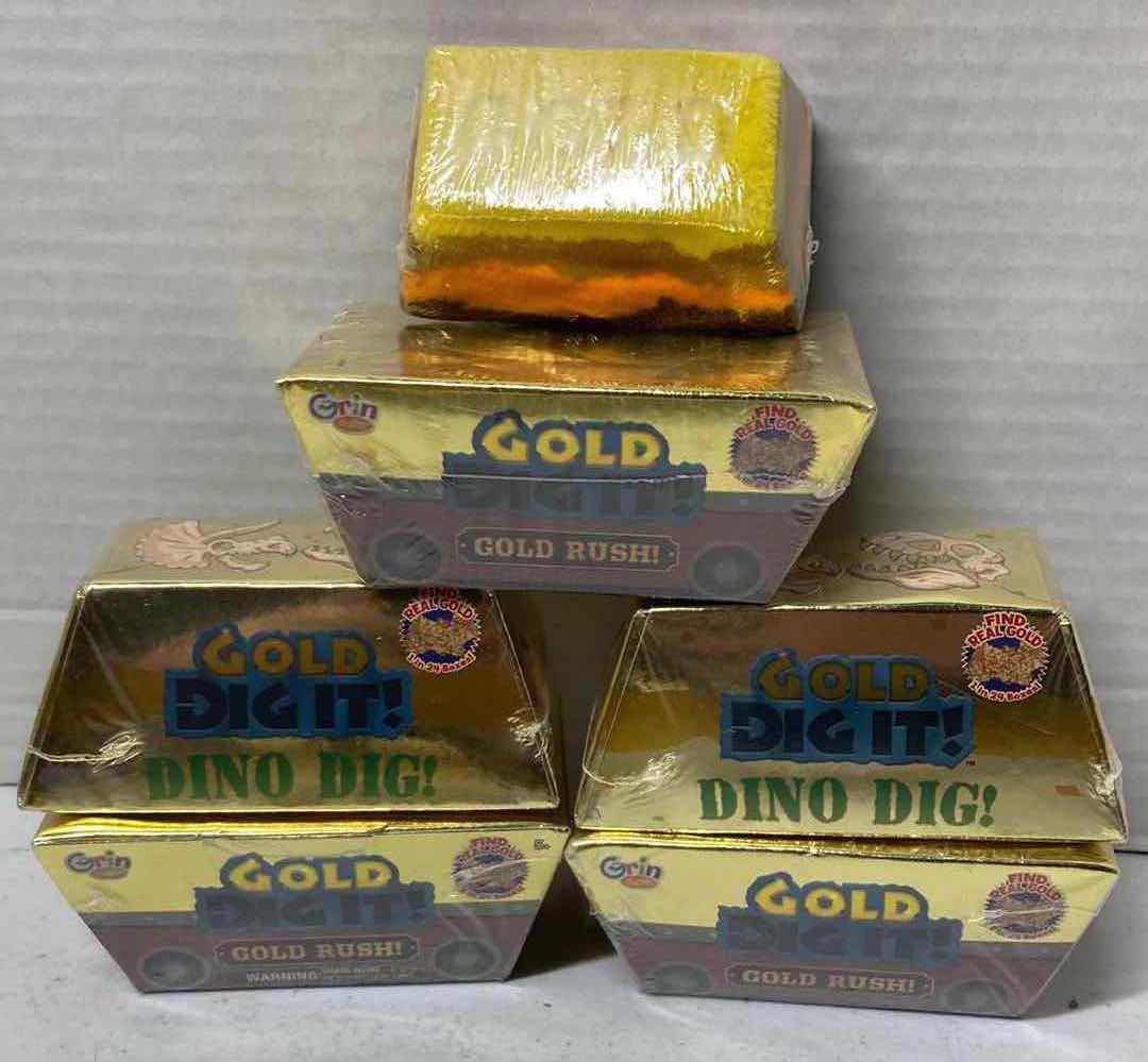 Photo 1 of NEW GRIN STUDIOS GOLD DIG IT GOLD RUSH COLORED SAND BULLION FIND REAL GOLD 1 IN 24 (5)