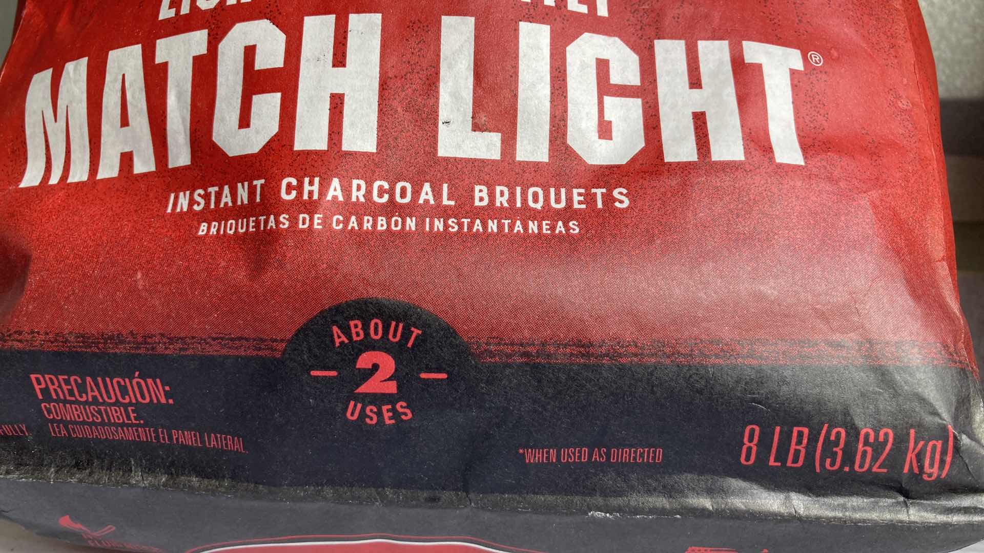 Photo 4 of NEW KINGSFORD BBQ GRILL MATCH LIGHT INSTANT CHARCOAL BRIQUETS BAGS 8LB (2)