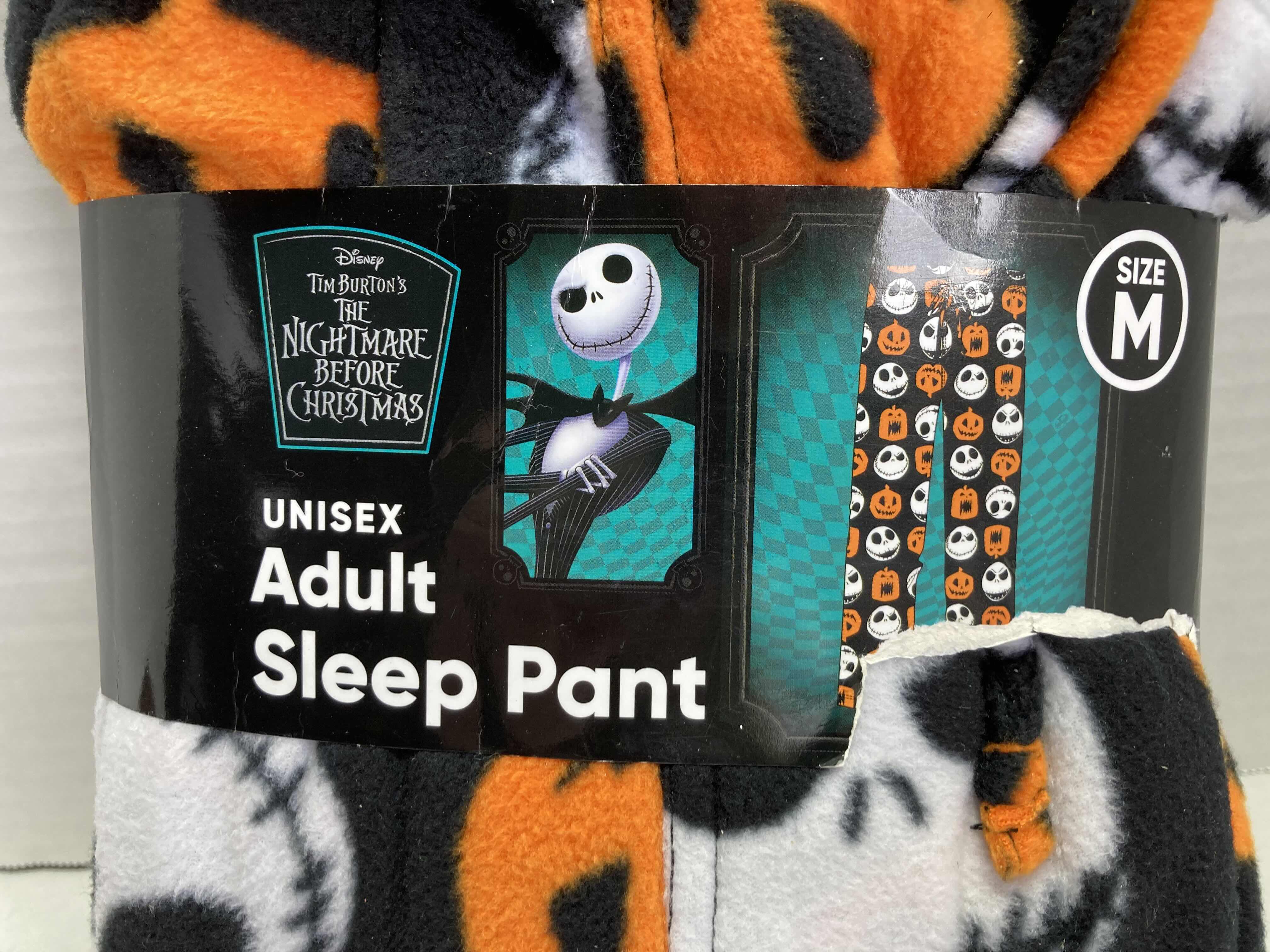 Photo 3 of NEW HAPPY HALLOWEEN PAJAMA PANTS, LIGHT-UP BEANIE & SOCK SET