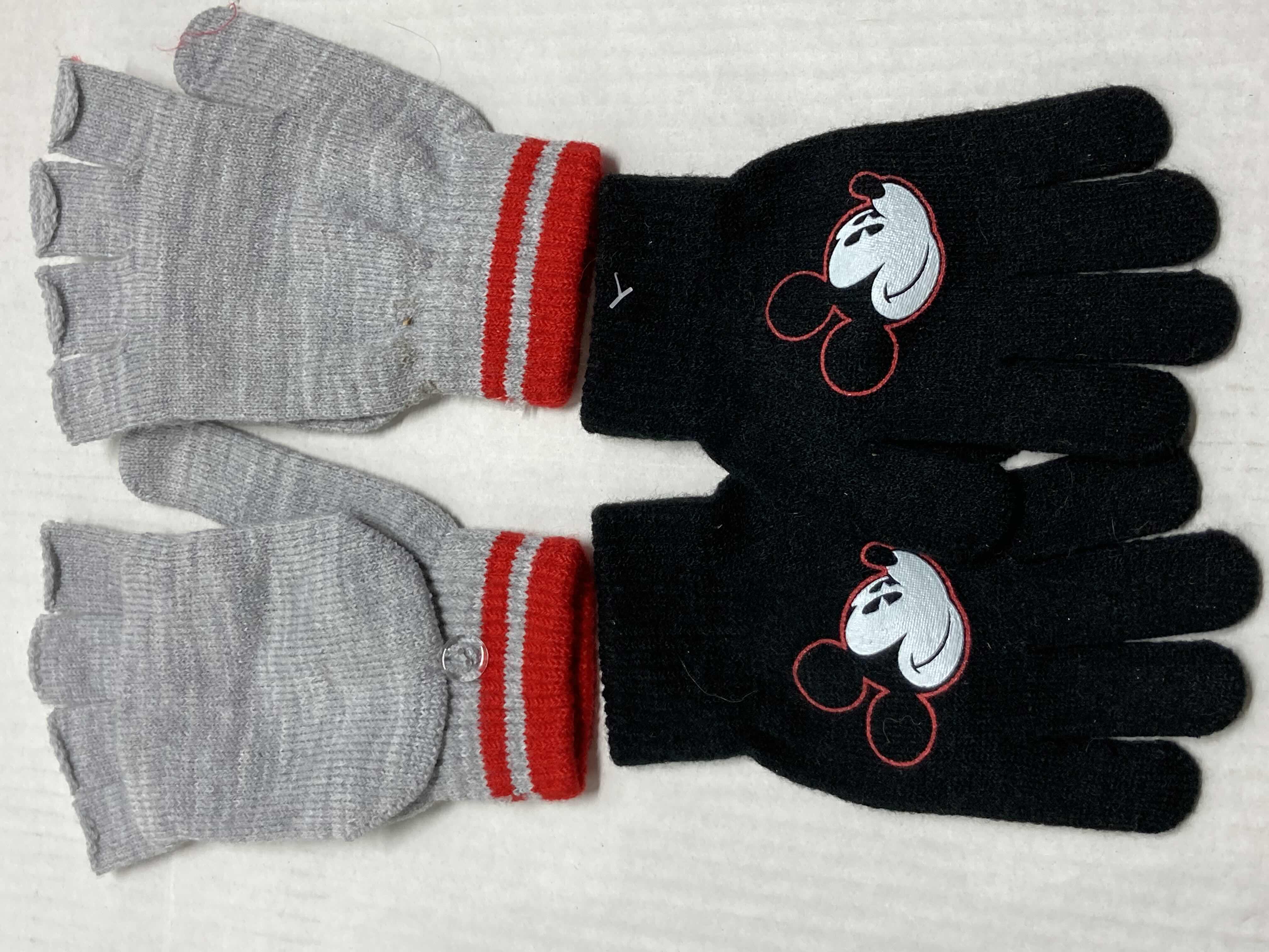 Photo 6 of NEW HAPPY HALLOWEEN LIGHT-UP BEANIE, SOCKS & GLOVES SET