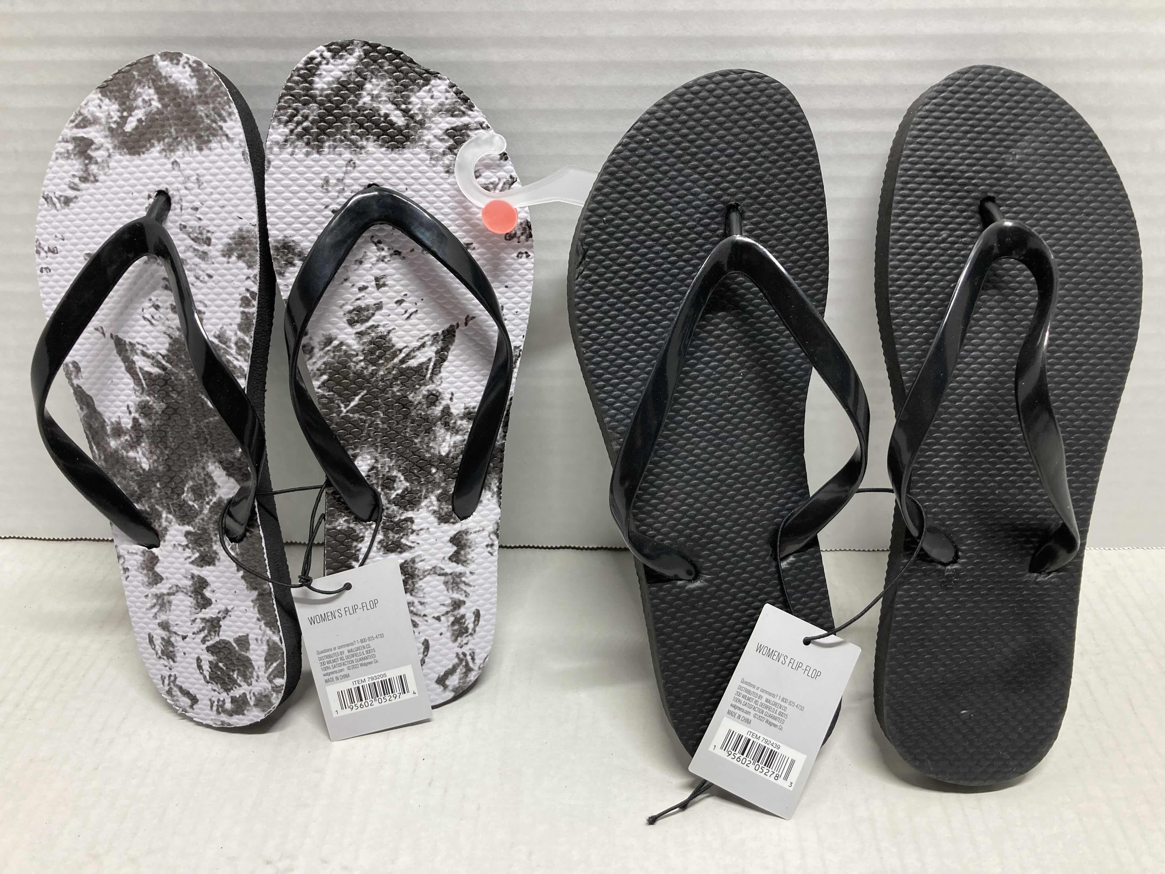 Photo 2 of NEW WEST LOOP SANDALS WOMENS SIZE S 5-6 (4)