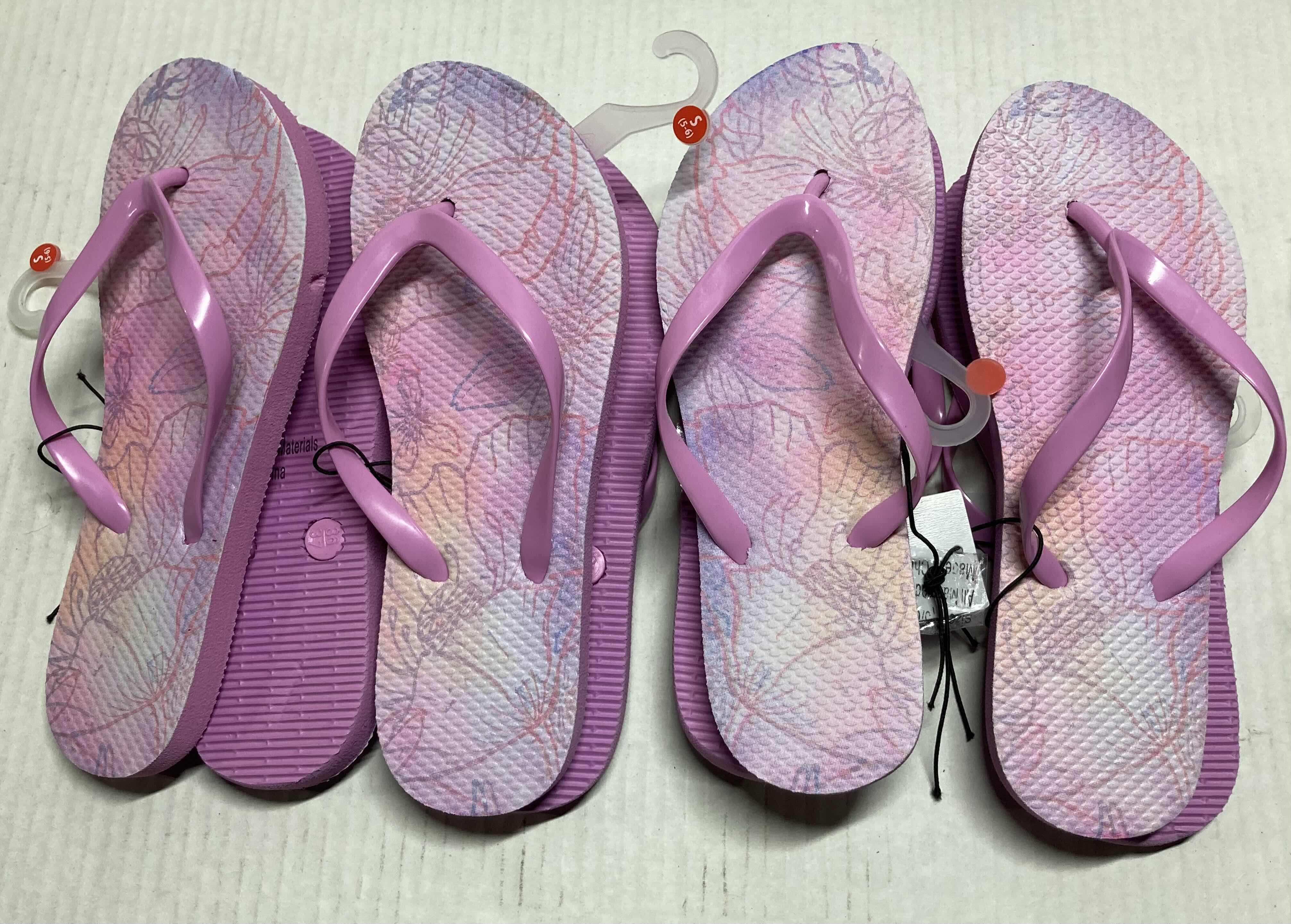 Photo 4 of NEW WEST LOOP SANDALS WOMENS SIZE S 5-6 (12)