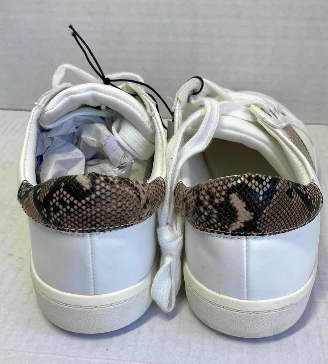 Photo 4 of NEW WEST LOOP SNEAKERS SHOES WOMENS SIZE 5-6 (2)