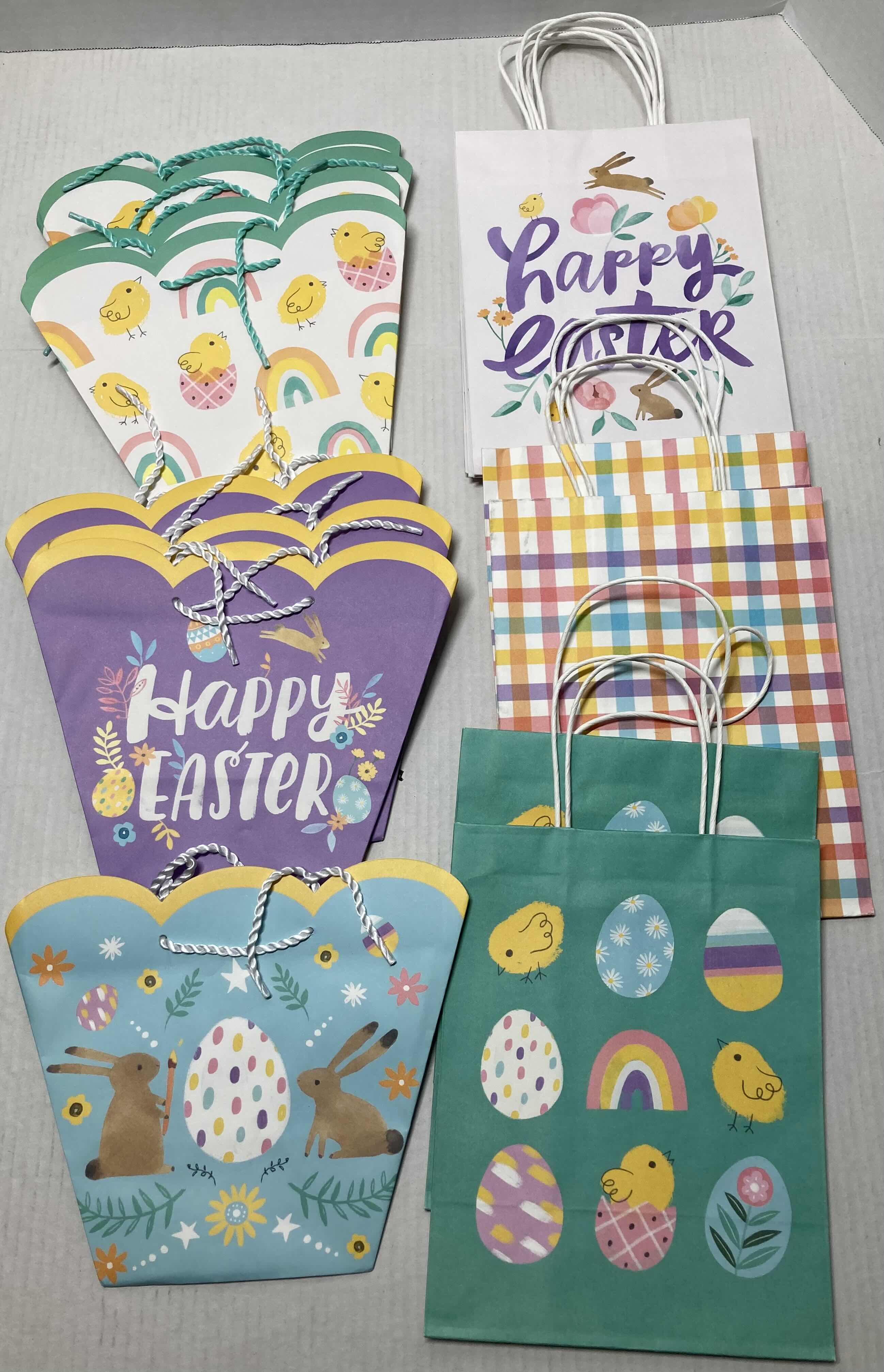 Photo 3 of NEW HALLMARK HAPPY EASTER SMALL GIFT BAGS (20) & TISSUE PAPER (8)