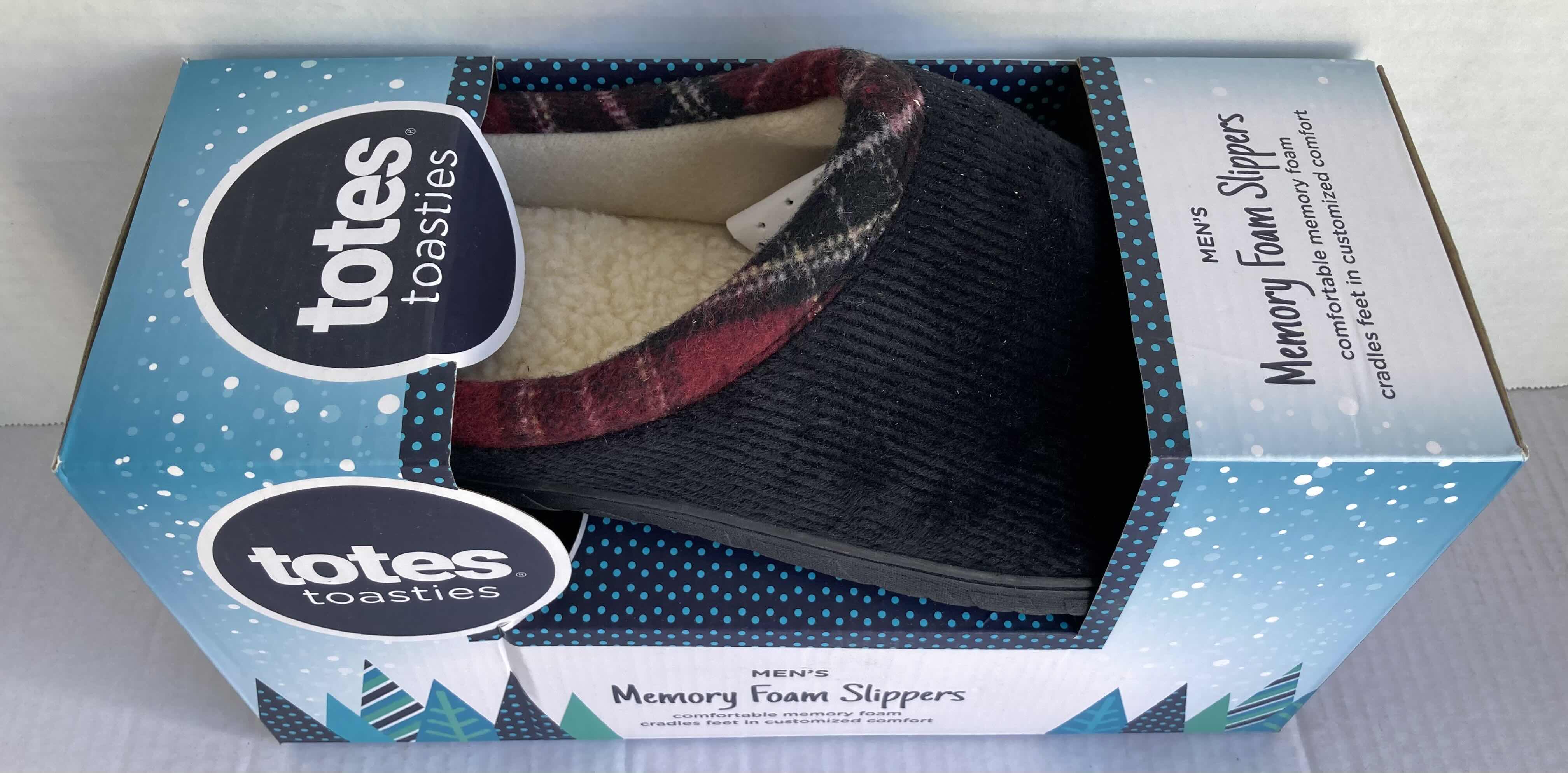 Photo 2 of NEW TOTES TOASTIES MEMORY FOAM SLIPPERS MENS SIZE XL 11-12 & WOMENS SIZE M 7-8