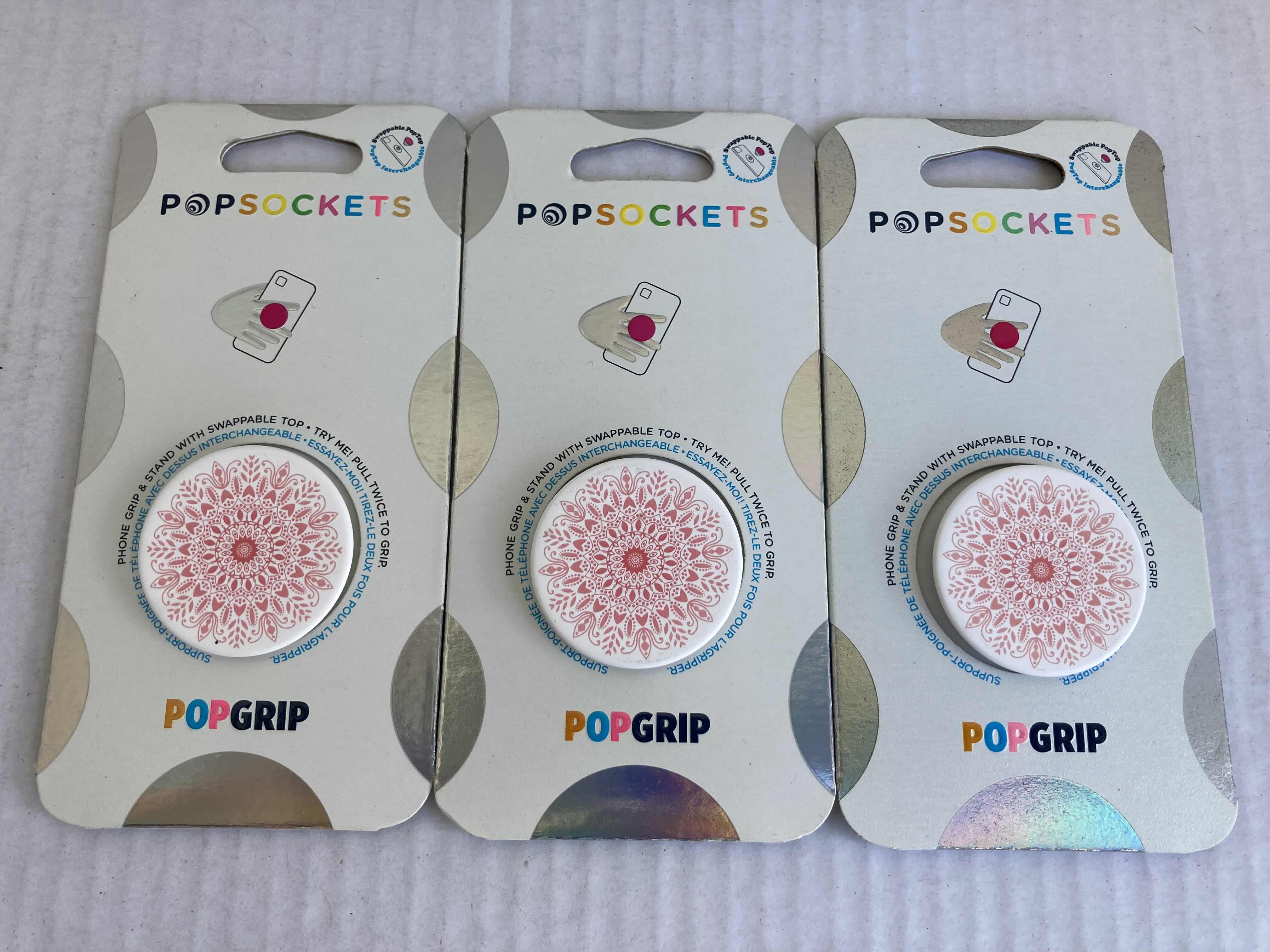 Photo 3 of NEW POPSOCKETS CELL PHONE POP GRIP STANDS (8)