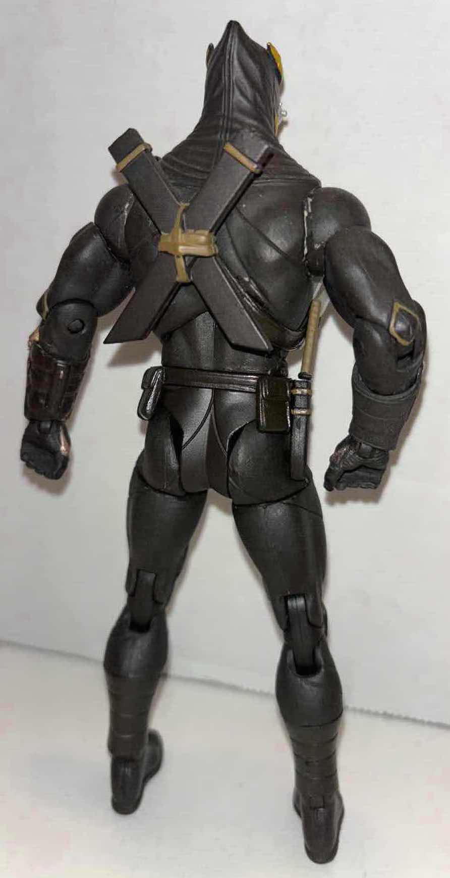 Photo 2 of DC COLLECTIBLES DC COMICS DESIGNER SERIES GREG CAPULLO, 7” ACTION FIGURE “TALON”