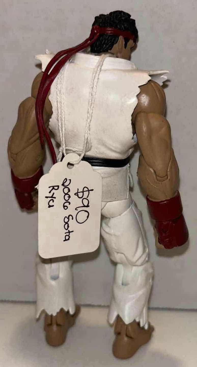 Photo 2 of 2006 CAPCOM SOTA STREET FIGHTER 6.5” ACTION FIGURE “RYU”