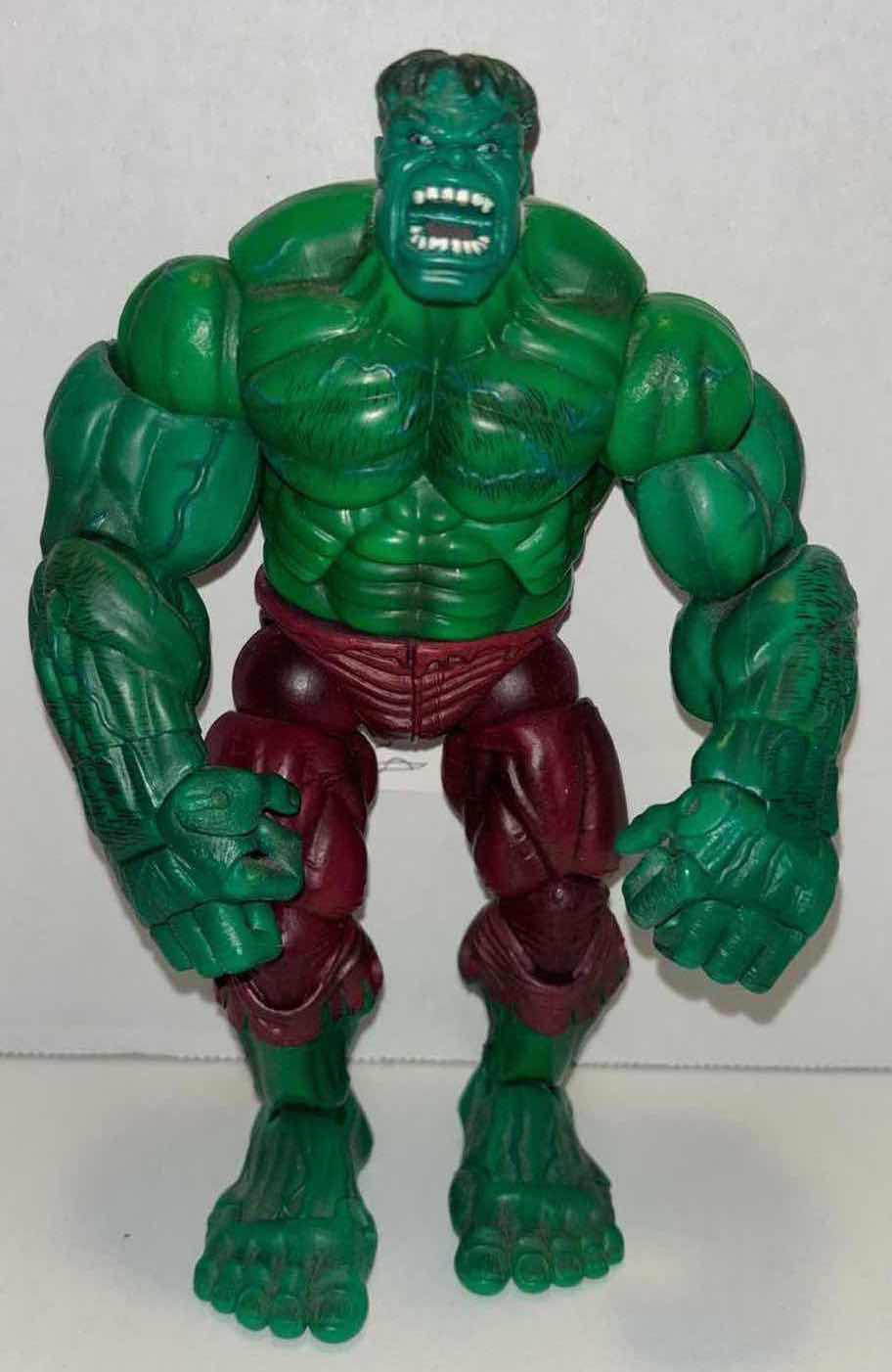 Photo 1 of 2004 TOY BIZ THE INCREDIBLE HULK 7.5” ACTION FIGURE “GAMMA PUNCH HULK”