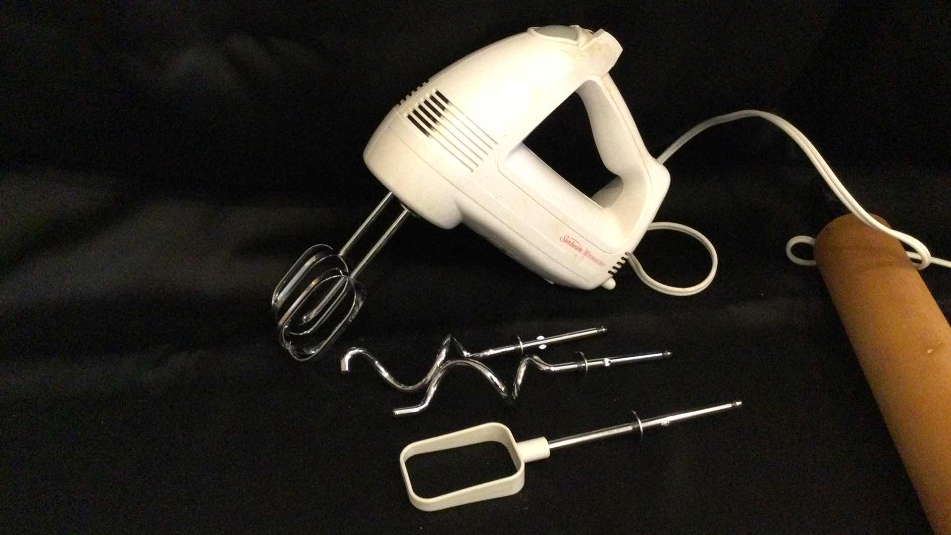 Photo 2 of SUNBEAM HAND MIXER W/ STAINLESS STEEL MIXING BOWLS & BAKING TOOLS