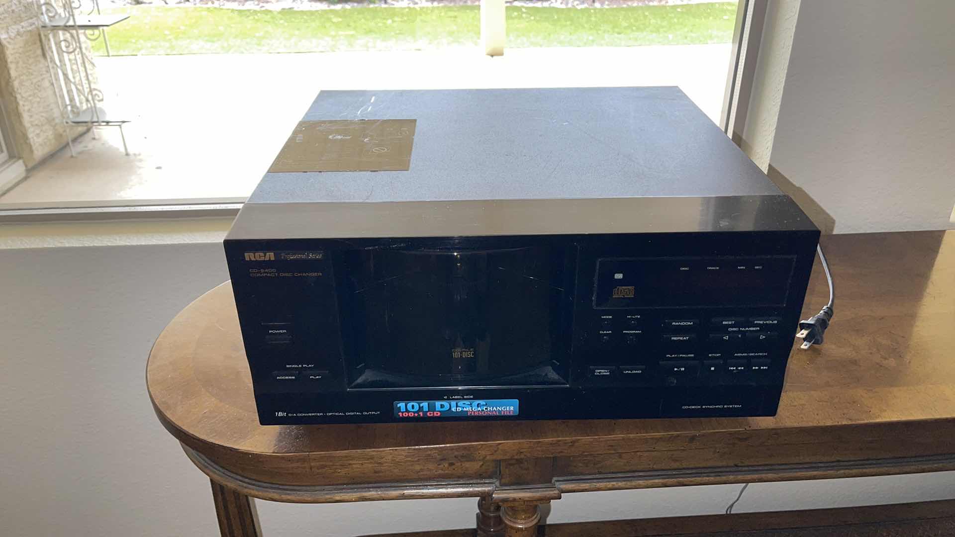 Photo 1 of RCA 101 DISC CD PLAYER (TESTED)