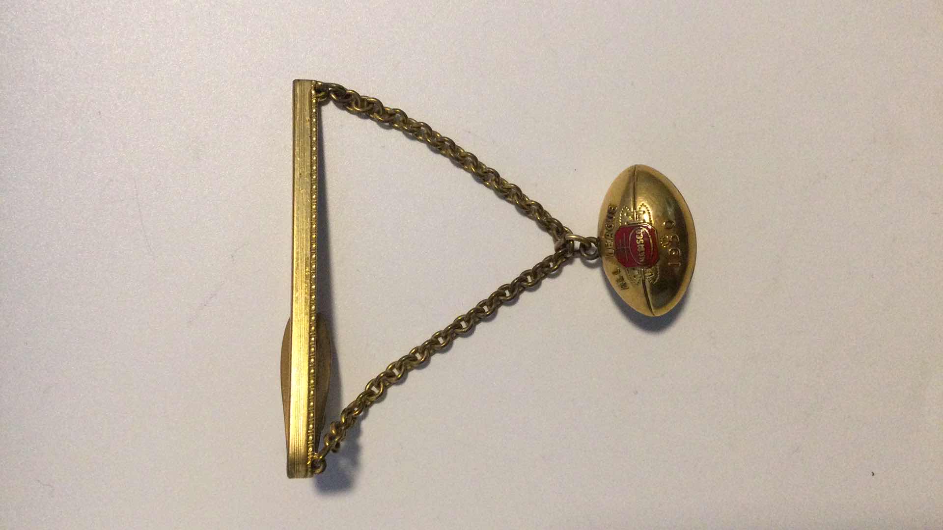 Photo 2 of 1950 ALL LEAGUE “NABISCO” TIE BAR W/FOOTBALL