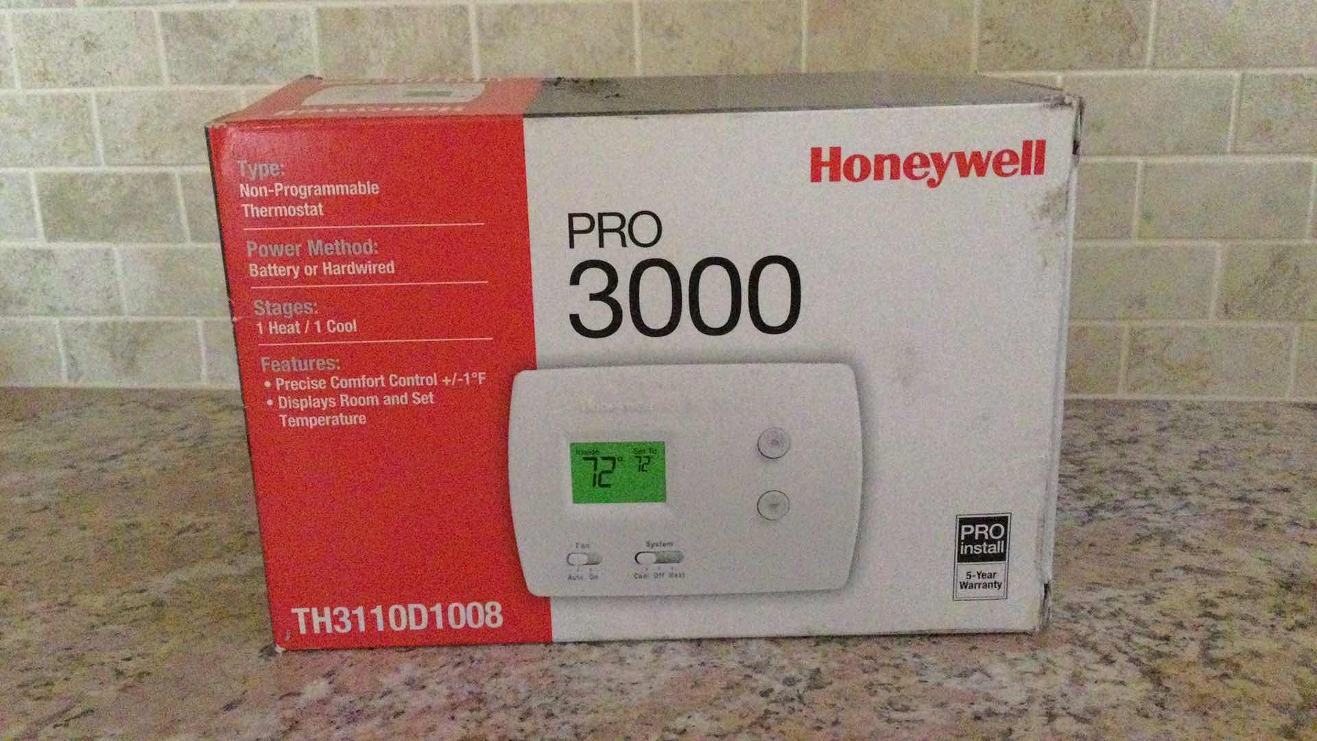 Photo 2 of HONEYWELL PRO 3000 NON PROGRAMMABLE THERMOSTAT