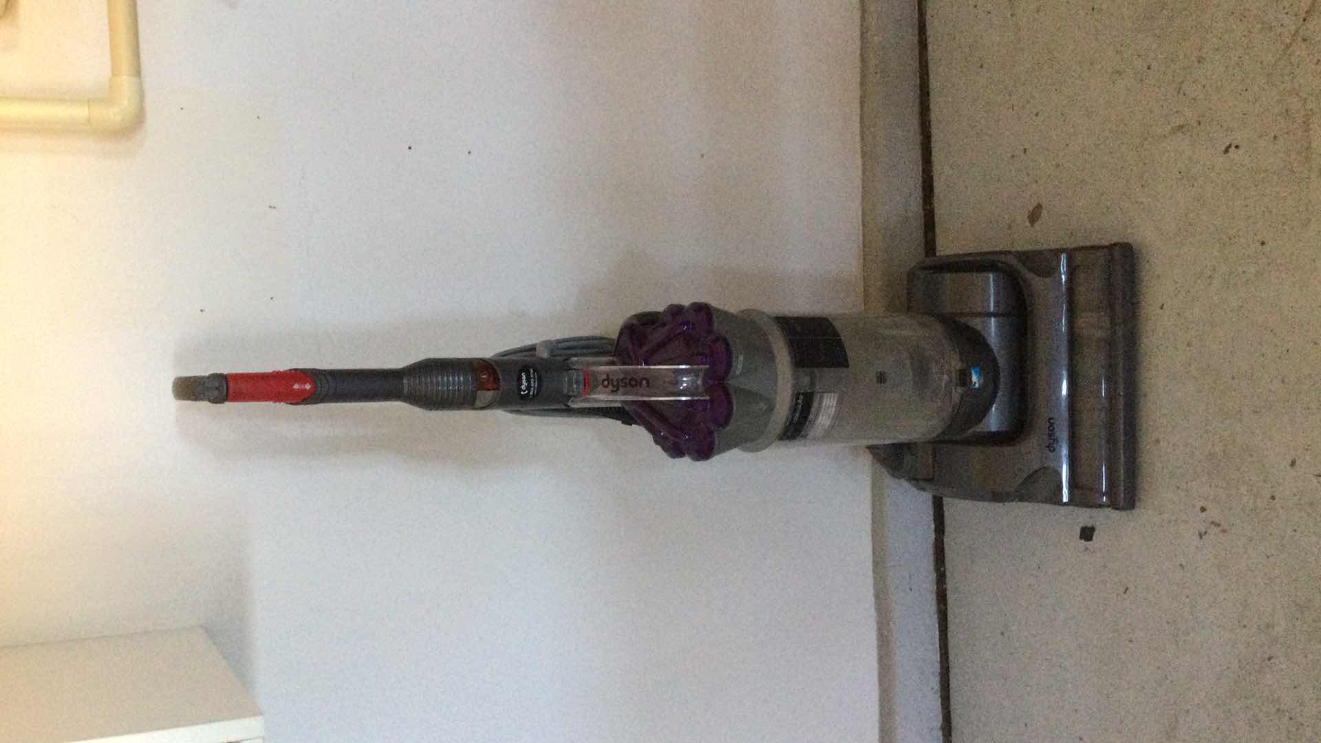 Photo 1 of DYSON ABSOLUTE DC17 ANIMAL HOUSEHOLD VACUUM CLEANER (TESTED)