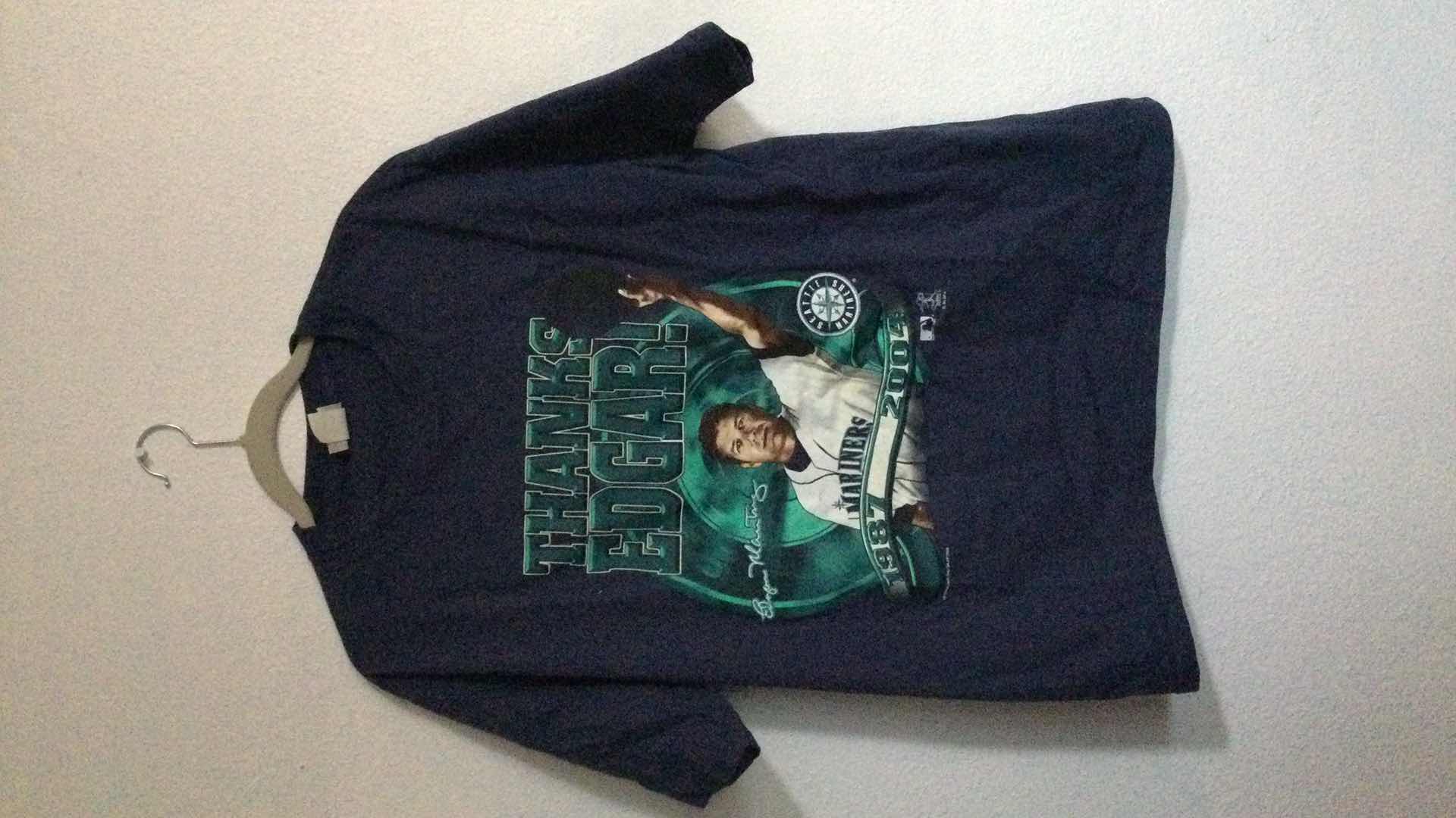 Photo 1 of 1987-2004 EDGAR MARTÍNEZ “SEATTLE MARINERS” T-SHIRT SIZE: L