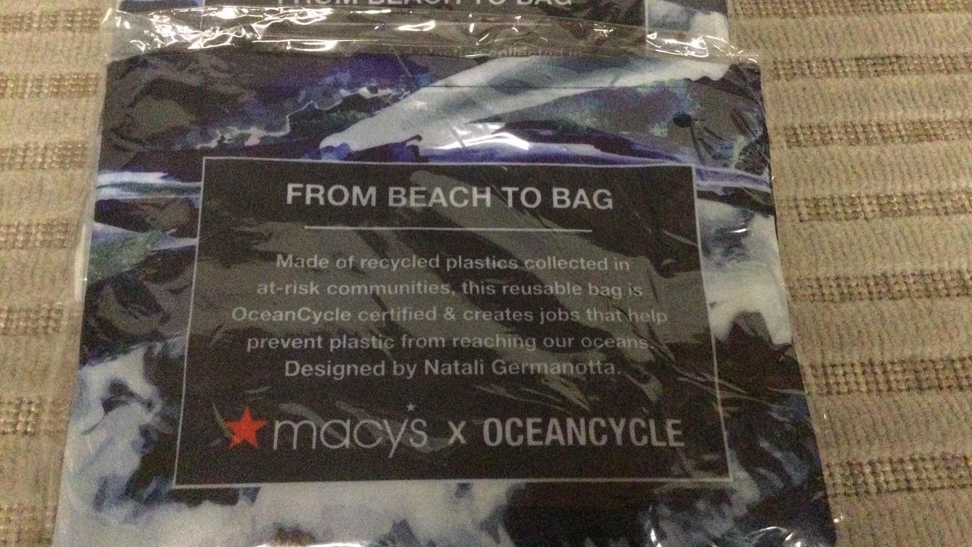 Photo 4 of MACYS OCEAN CYCLE REUSABLE BAGS QTY 5