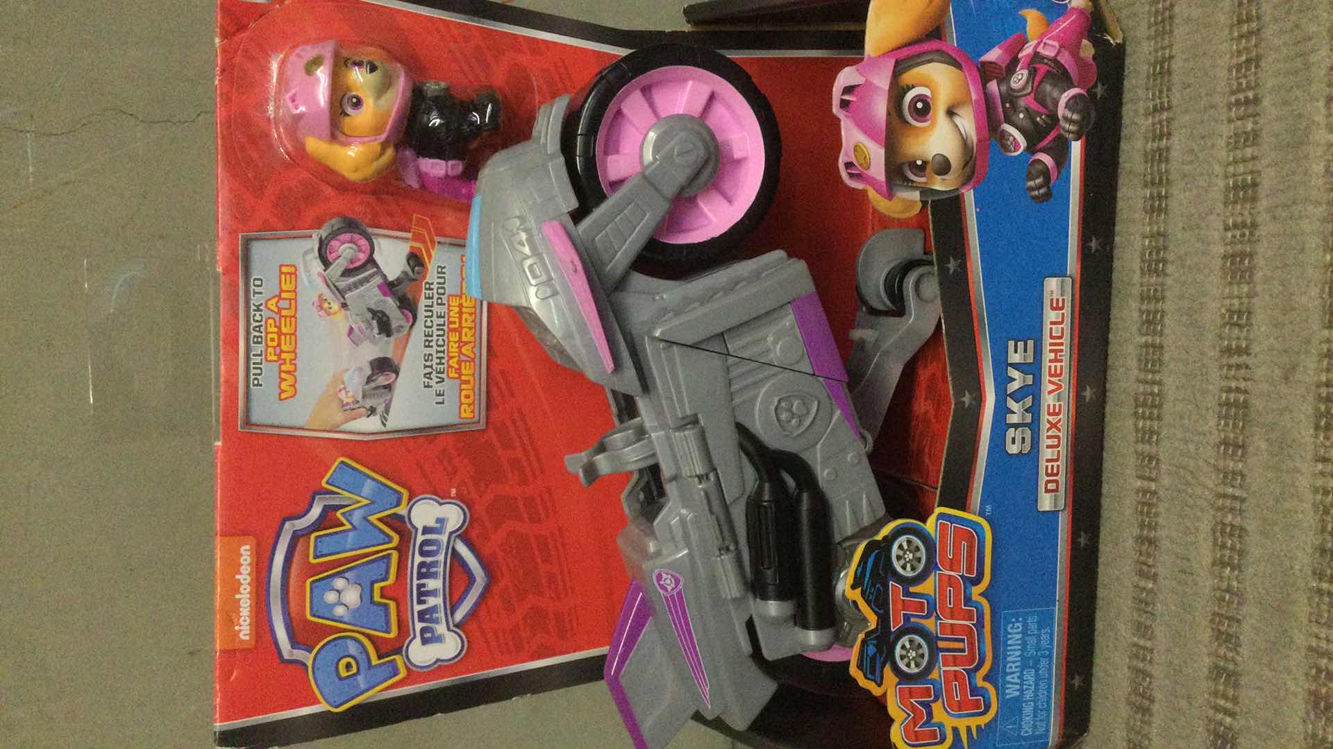 Photo 1 of NEW PAW PATROL MOTO  PUPS “SKYE” DELUXE VEHICLE