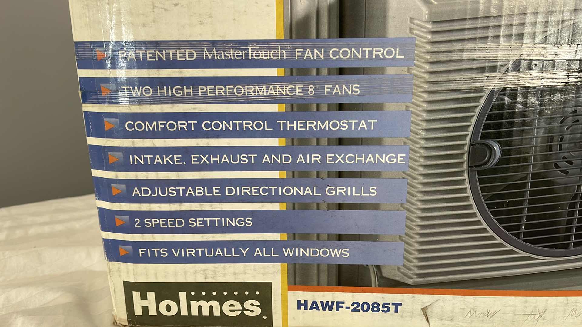 Photo 3 of TWIN WINDOW FAN / AIR CONDITIONER
