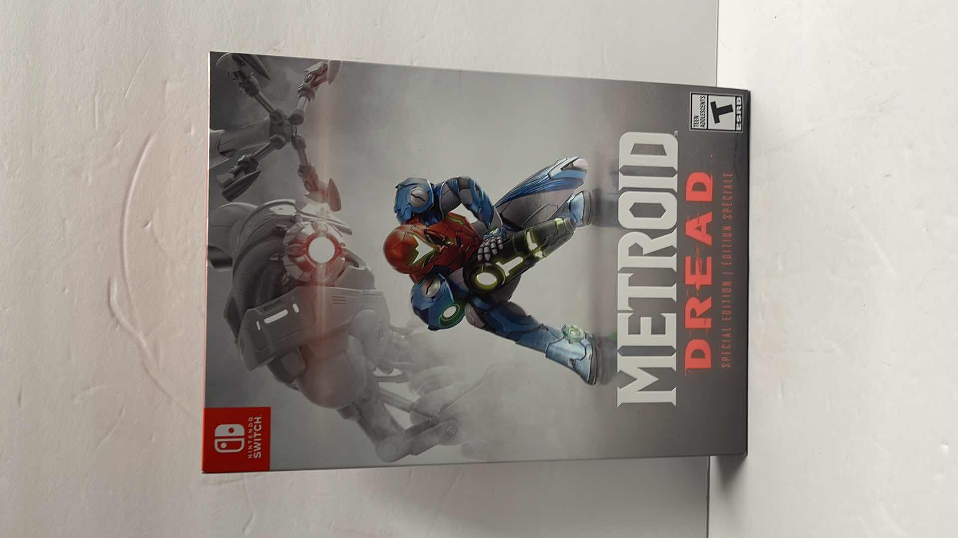 Photo 1 of NIB METROID DREAD SPECIAL EDITION NINTENDO SWITCH 2021