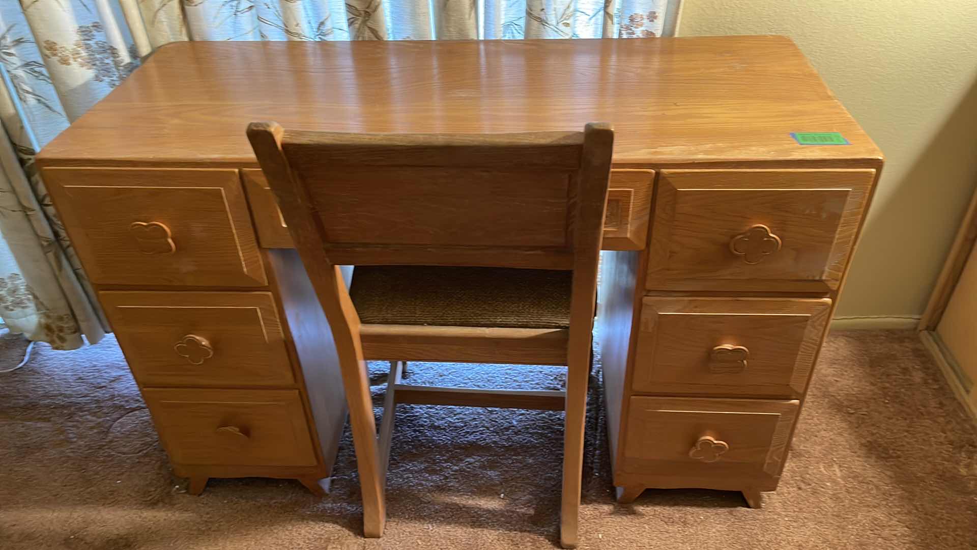 Photo 1 of BRITISH OAK JAMESTOWN LOUNGE OAK DESK & CHAIR 44”x 18” x 29”