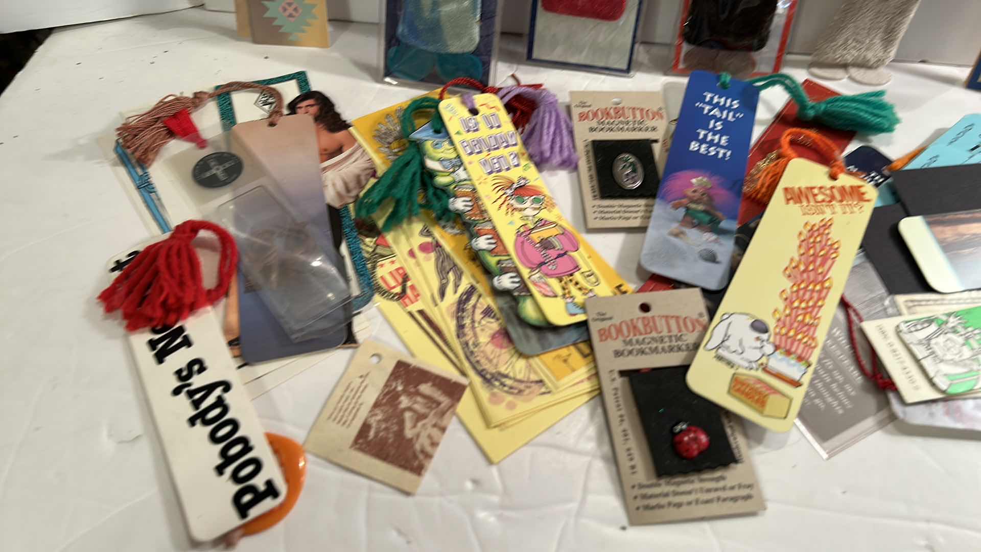 Photo 4 of BOOKMARK AND BOOKBUTTON ASSORTMENT