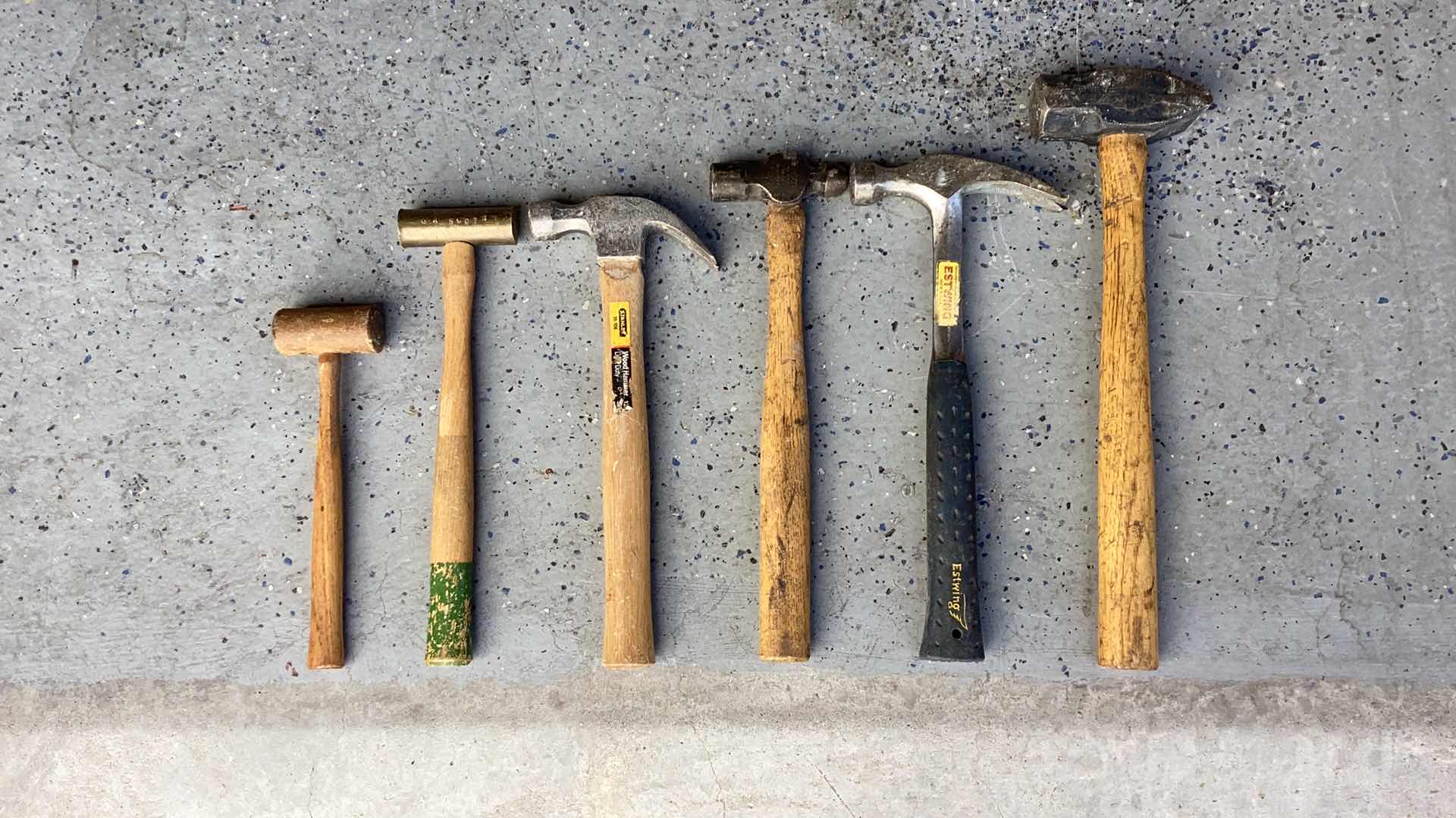 Photo 1 of 6 ASSORTED HAMMERS