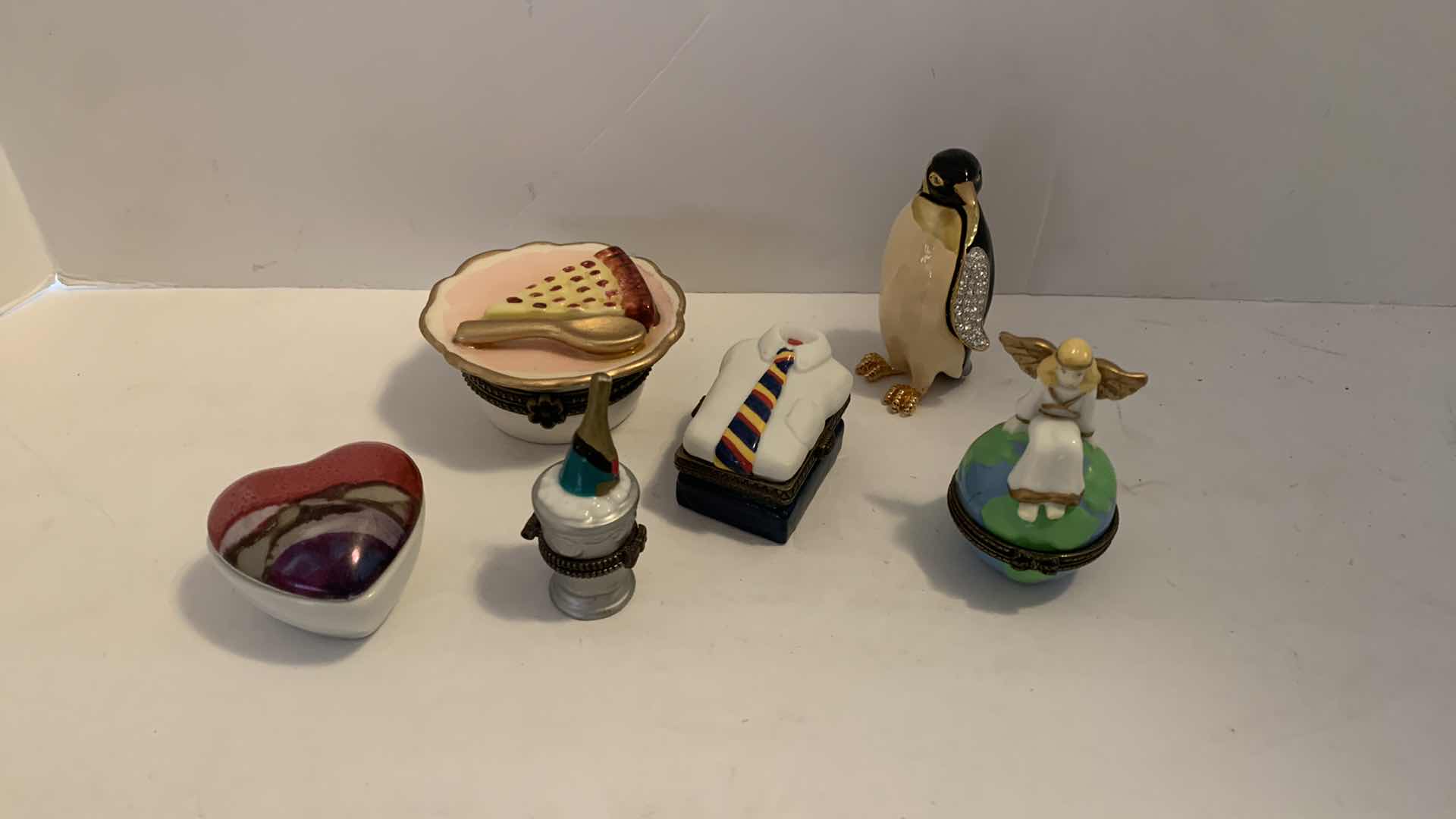 Photo 5 of 6 COLLECTIBLE TRINKET BOXES