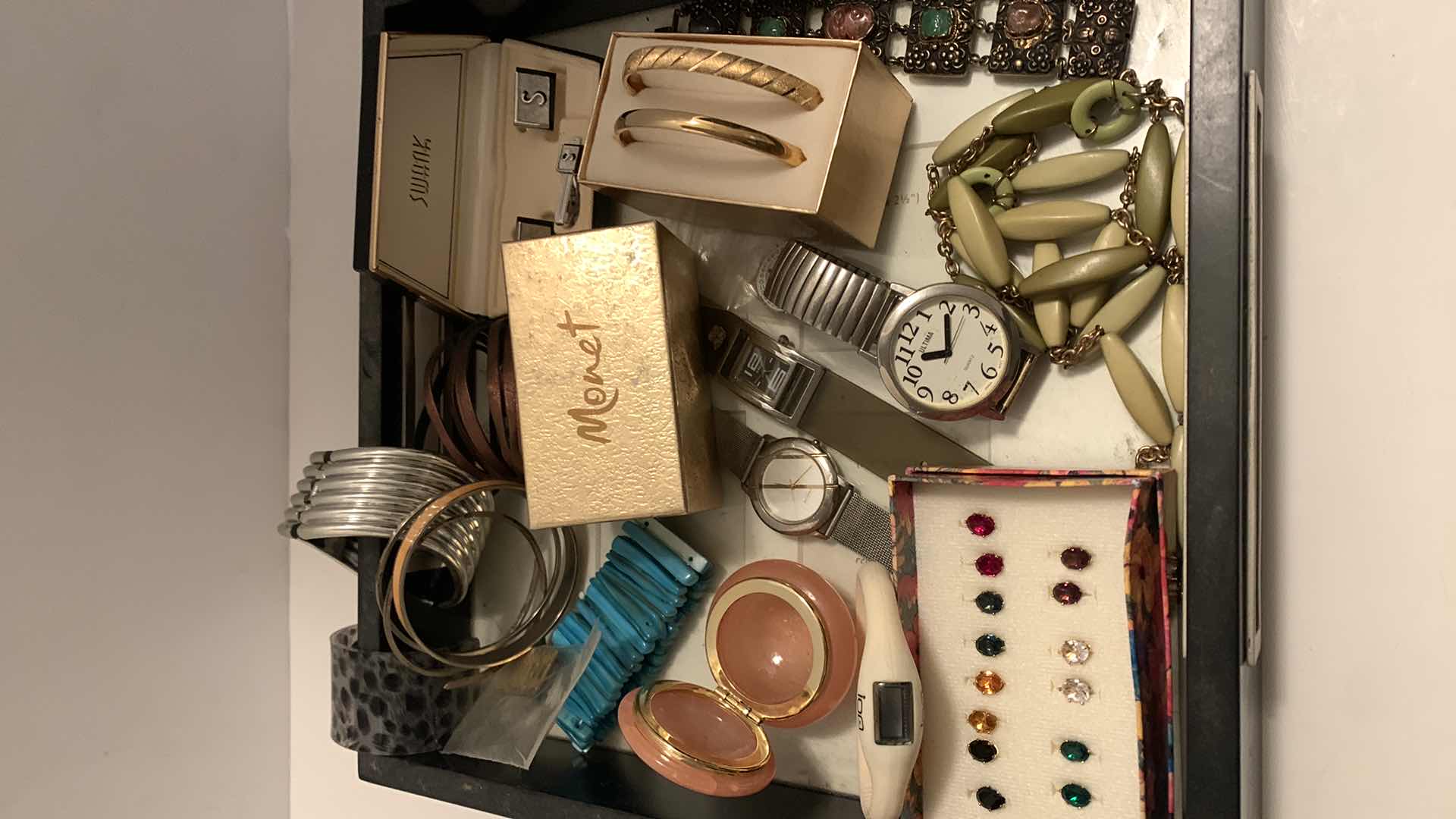 Photo 4 of COSTUME JEWELRY ASSORTMENT, WATCHES, BRACELETS, EARRINGS AND MORE