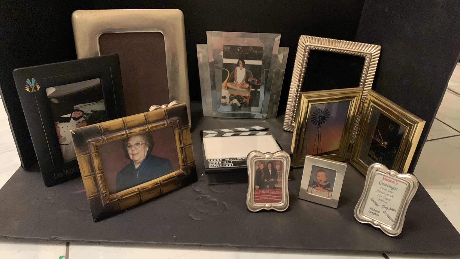 Photo 1 of 11 ITEMS, PICTURE FRAME ASSORTMENT