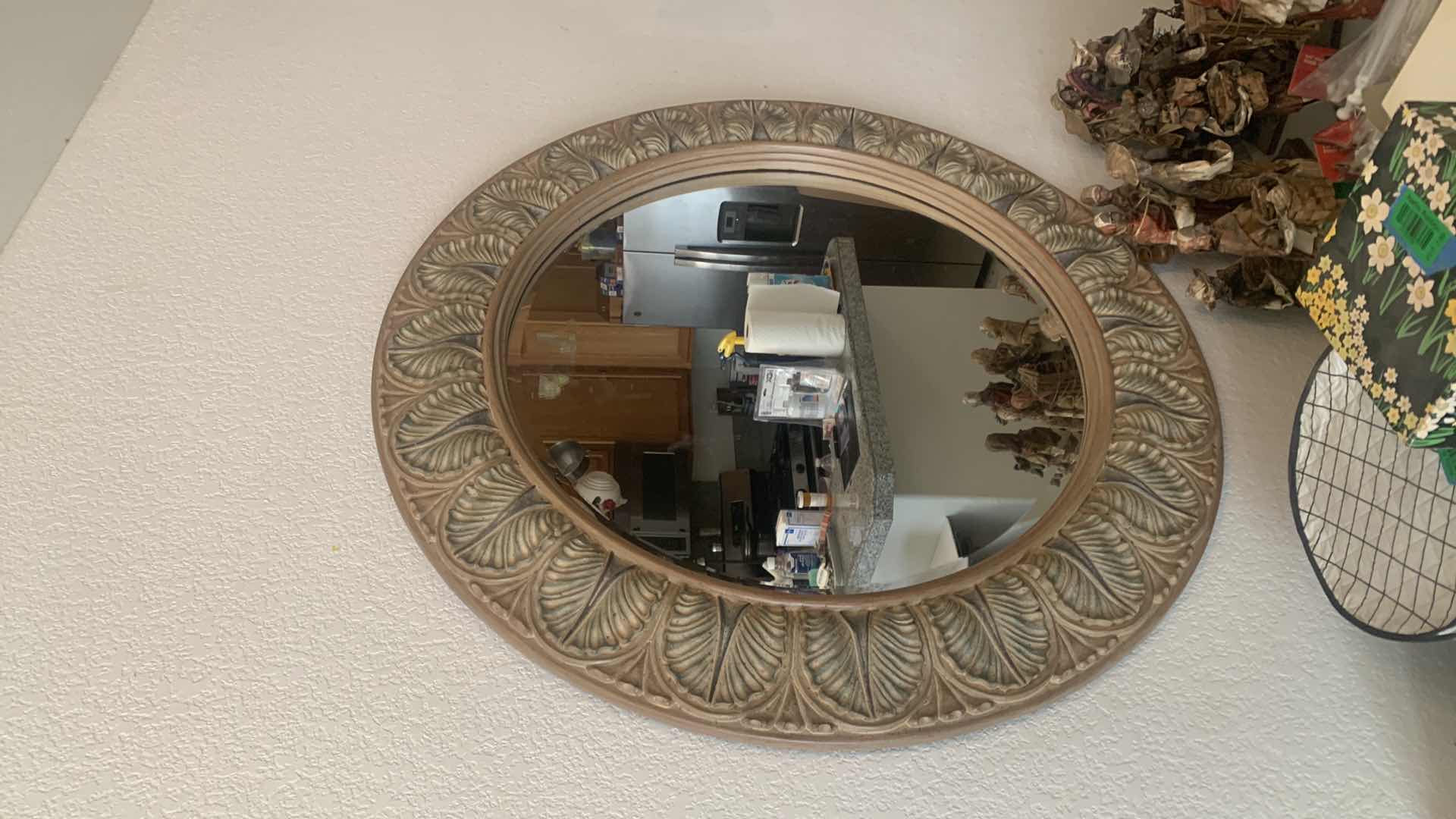 Photo 5 of 42” ROUND MIRROR W ORNATE CARVED/MOLDED RESIN FRAME