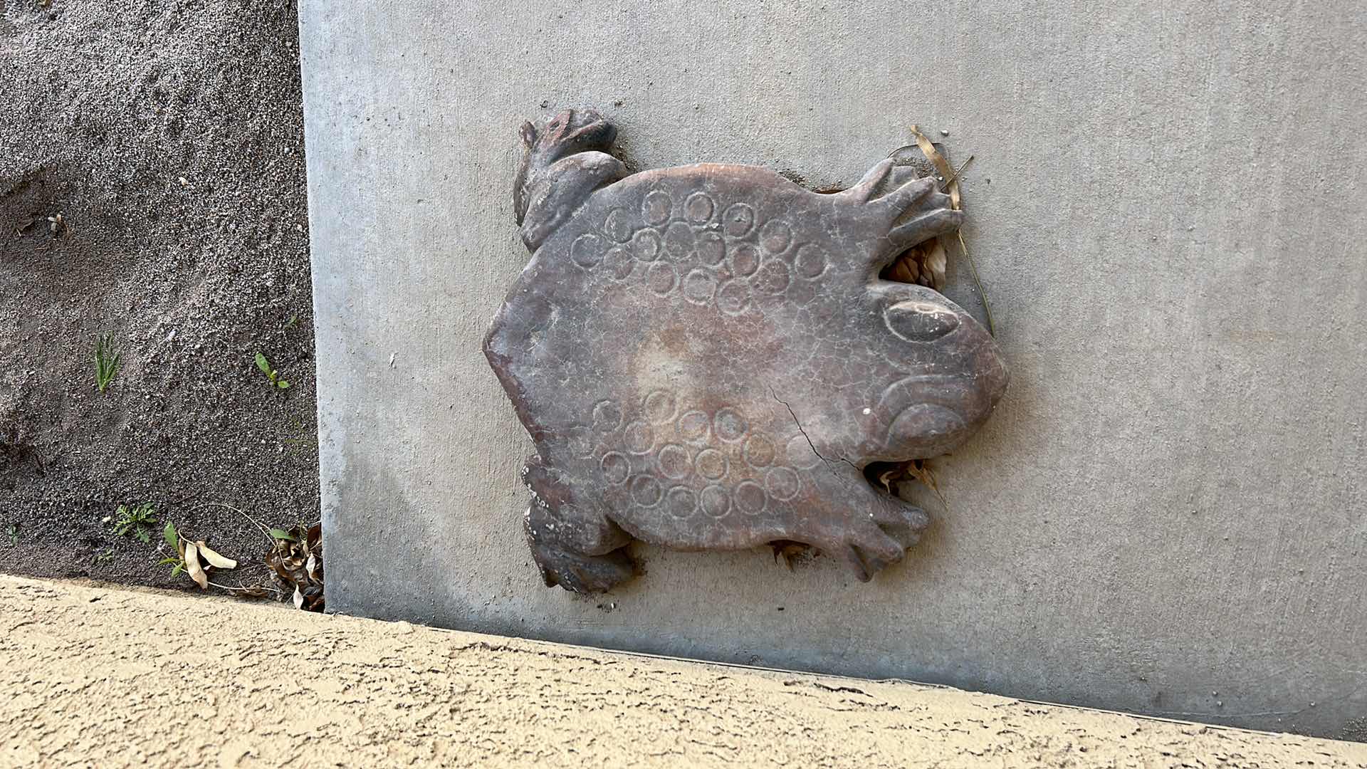 Photo 5 of OUTDOOR DECOR CONCRETE FROG 17” x 17”