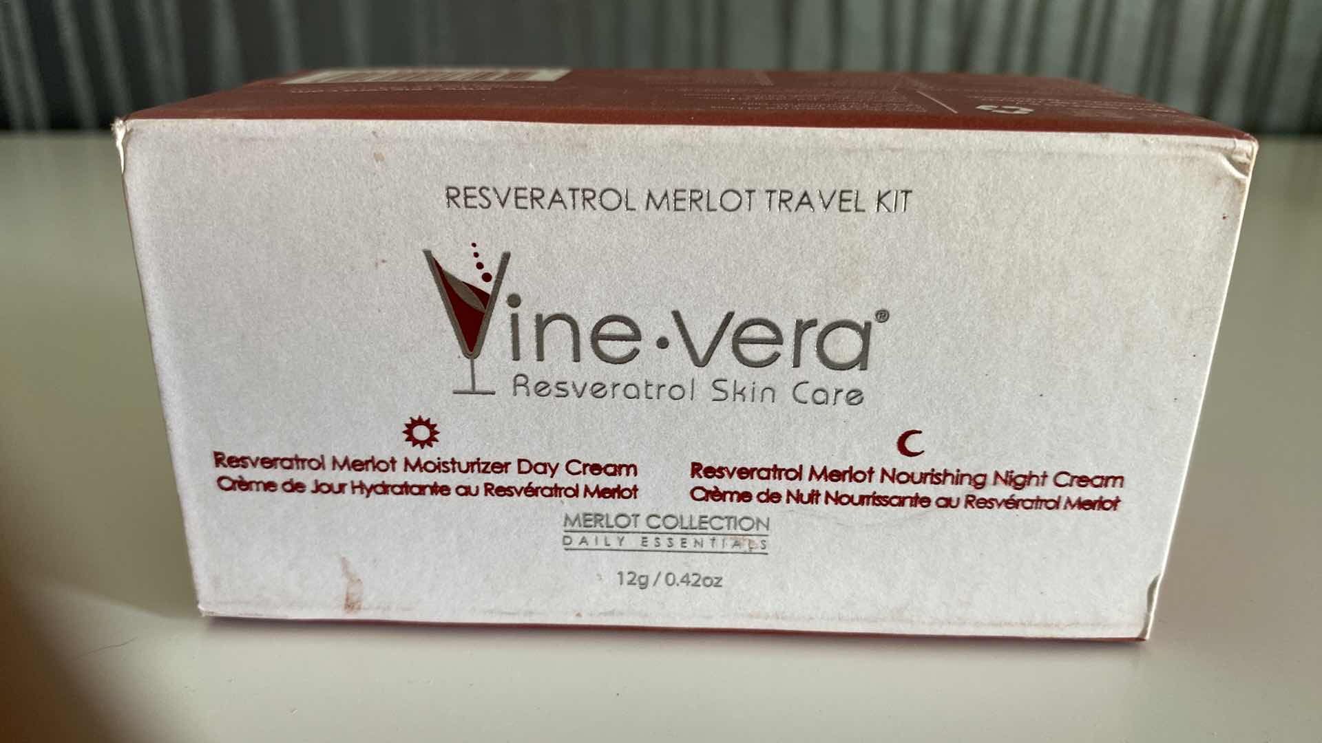 Photo 1 of VINE VERA RESVERATROL MERLOT TRAVEL KIT MOISTURIZER DAY CREAM AND NIGHT CREAM