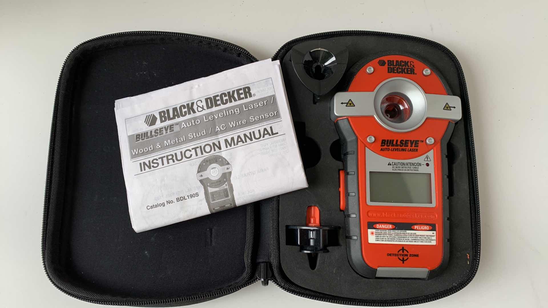 Photo 1 of BLACK AND DECKER BULLSEYE AUTO-LEVELING LASER