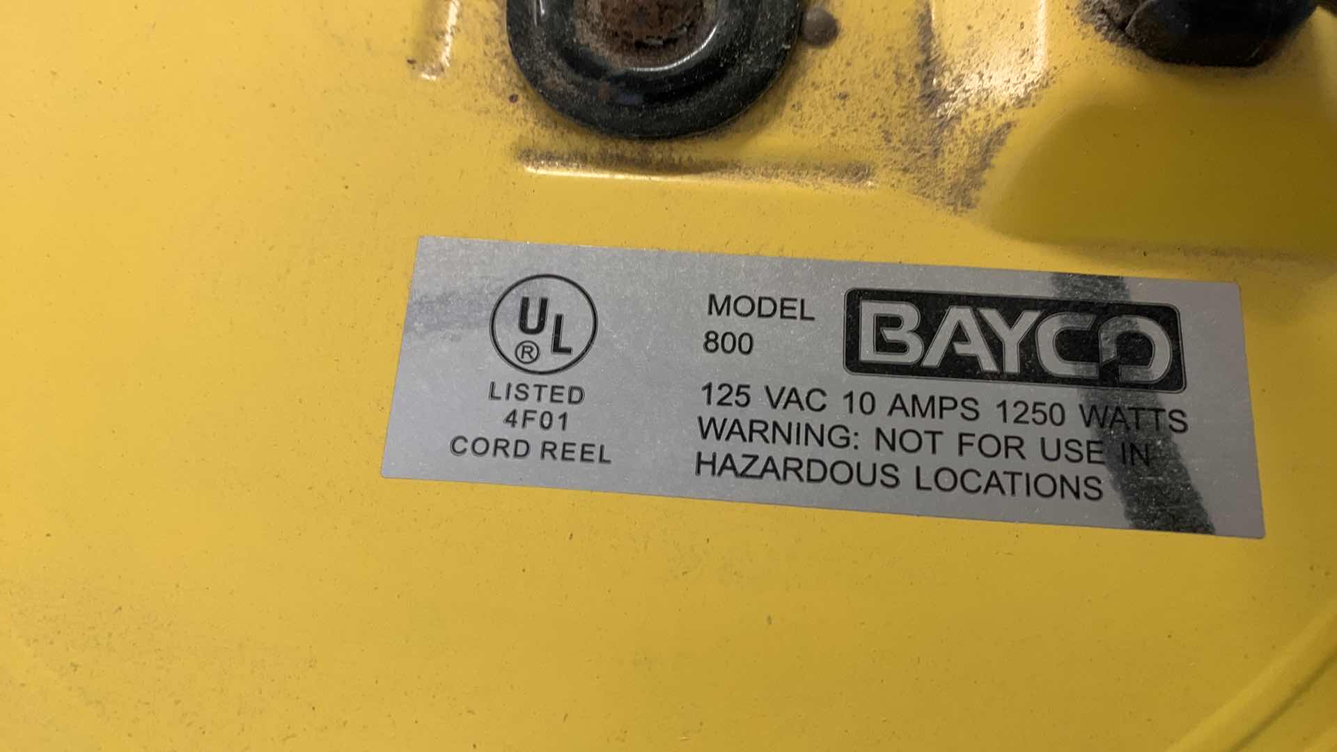 Photo 2 of BAYCO MODEL 800 HANGING SHOP EXTENSION CORD