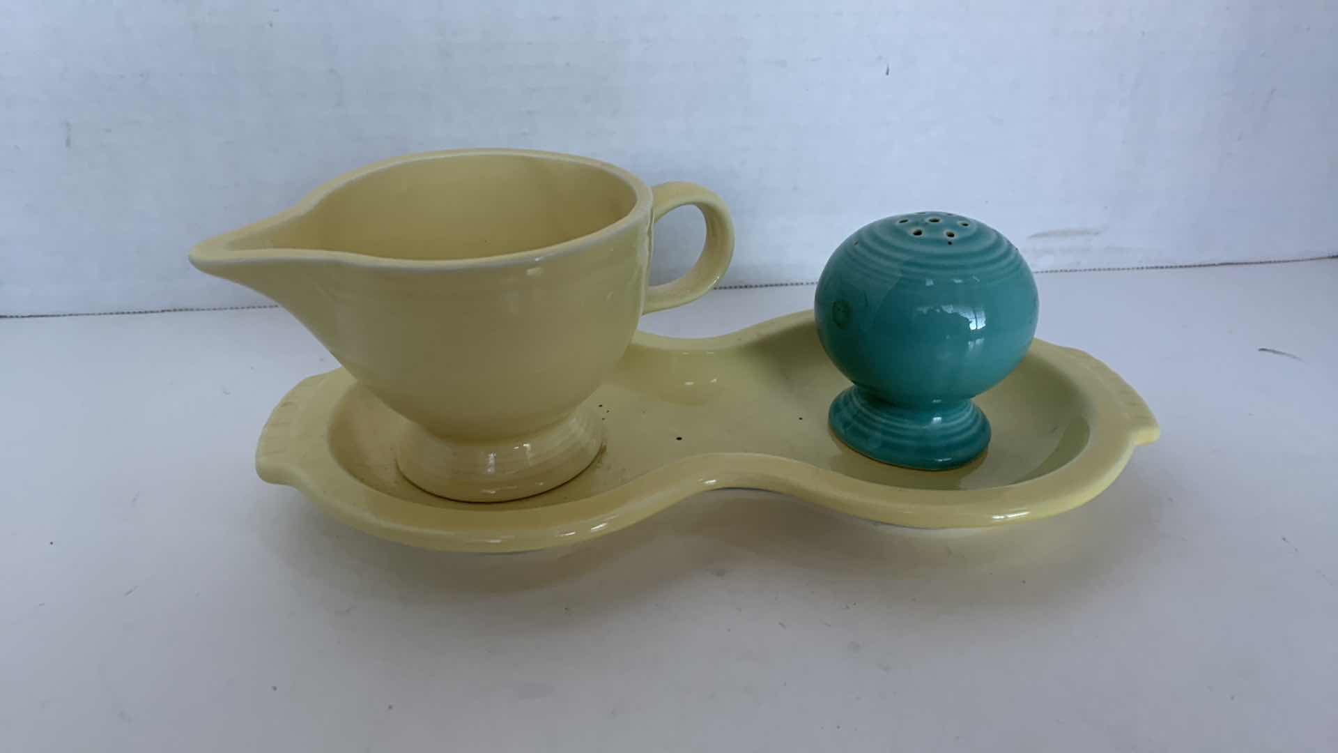 Photo 1 of VINTAGE FIESTAWARE