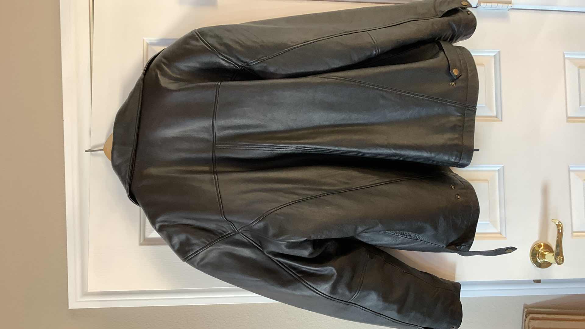 Photo 4 of BURKS BAY MENS LEATHER JACKET SIZE XXL