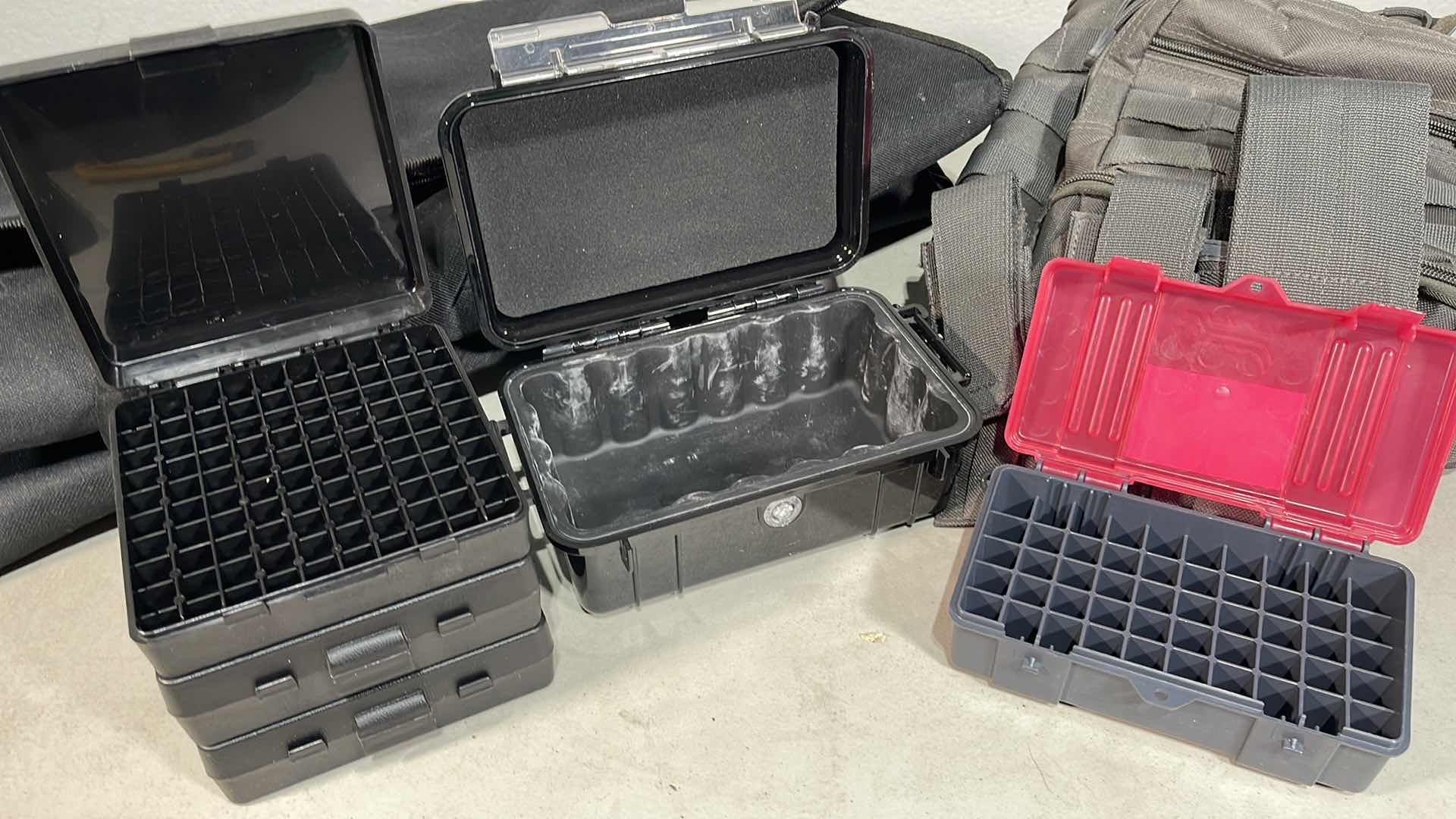 Photo 5 of Handgun  HoLDER CASES, COOLER BAG & GREY VISM TACTICAL BAG