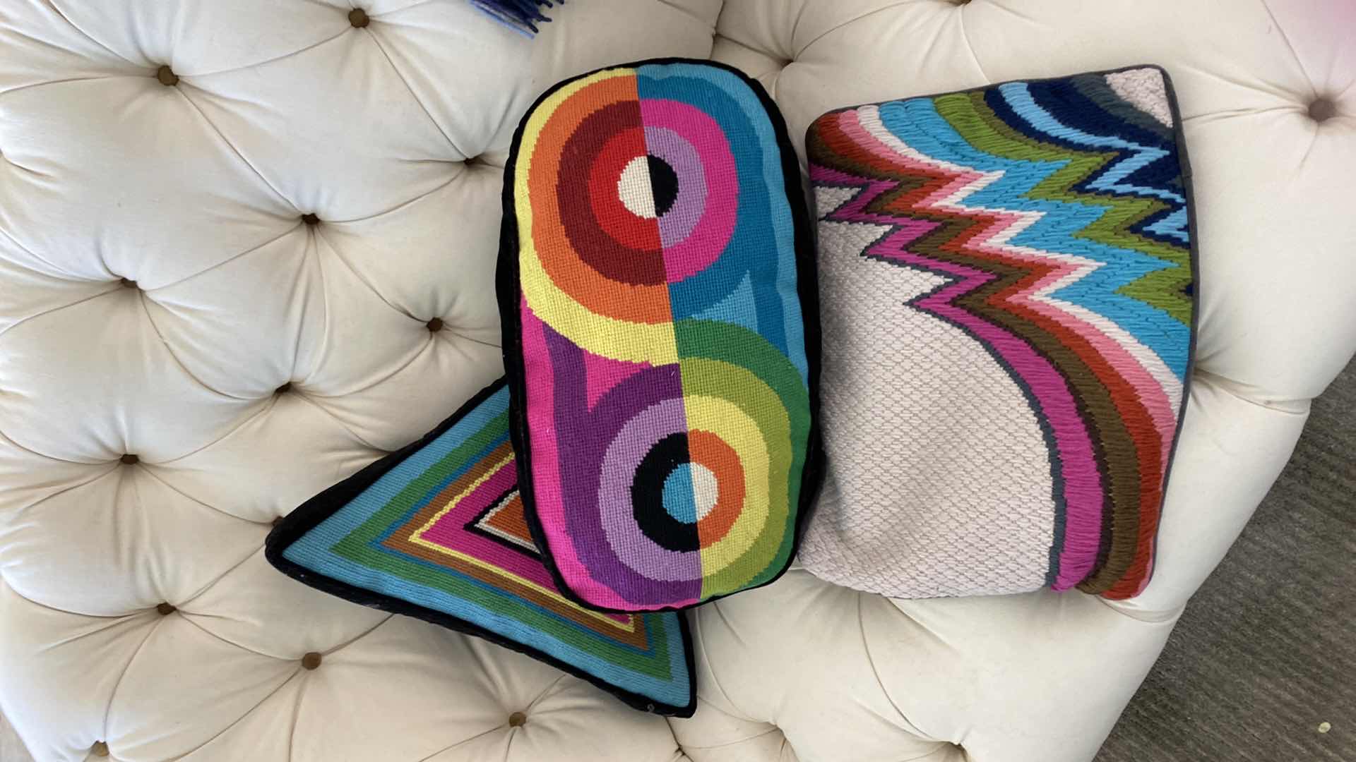 Photo 2 of SOUTHWEST STYLE PILLOWS AND 2 THROWS