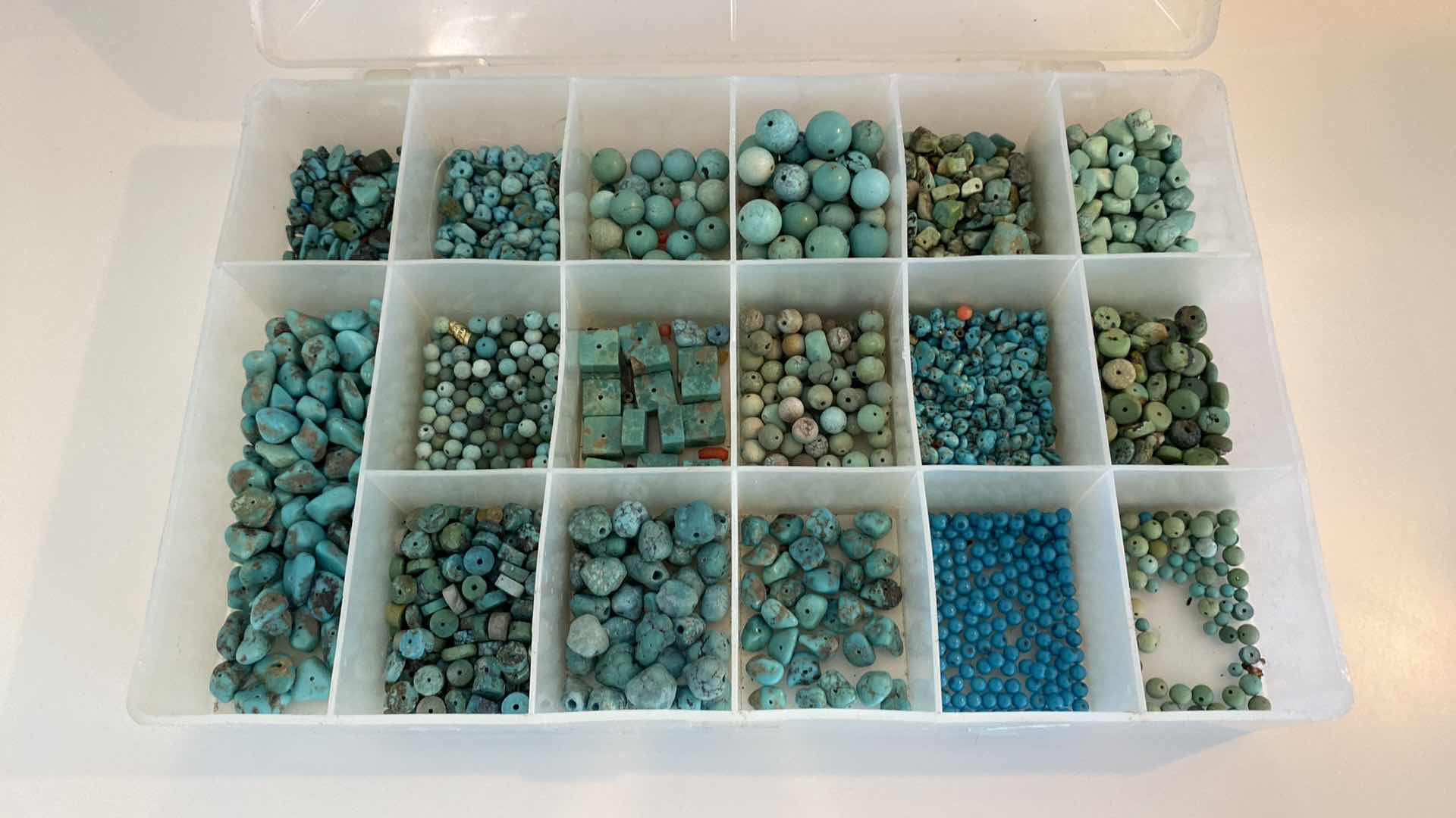 Photo 1 of JEWELRY MAKING - TURQUOISE BEADS