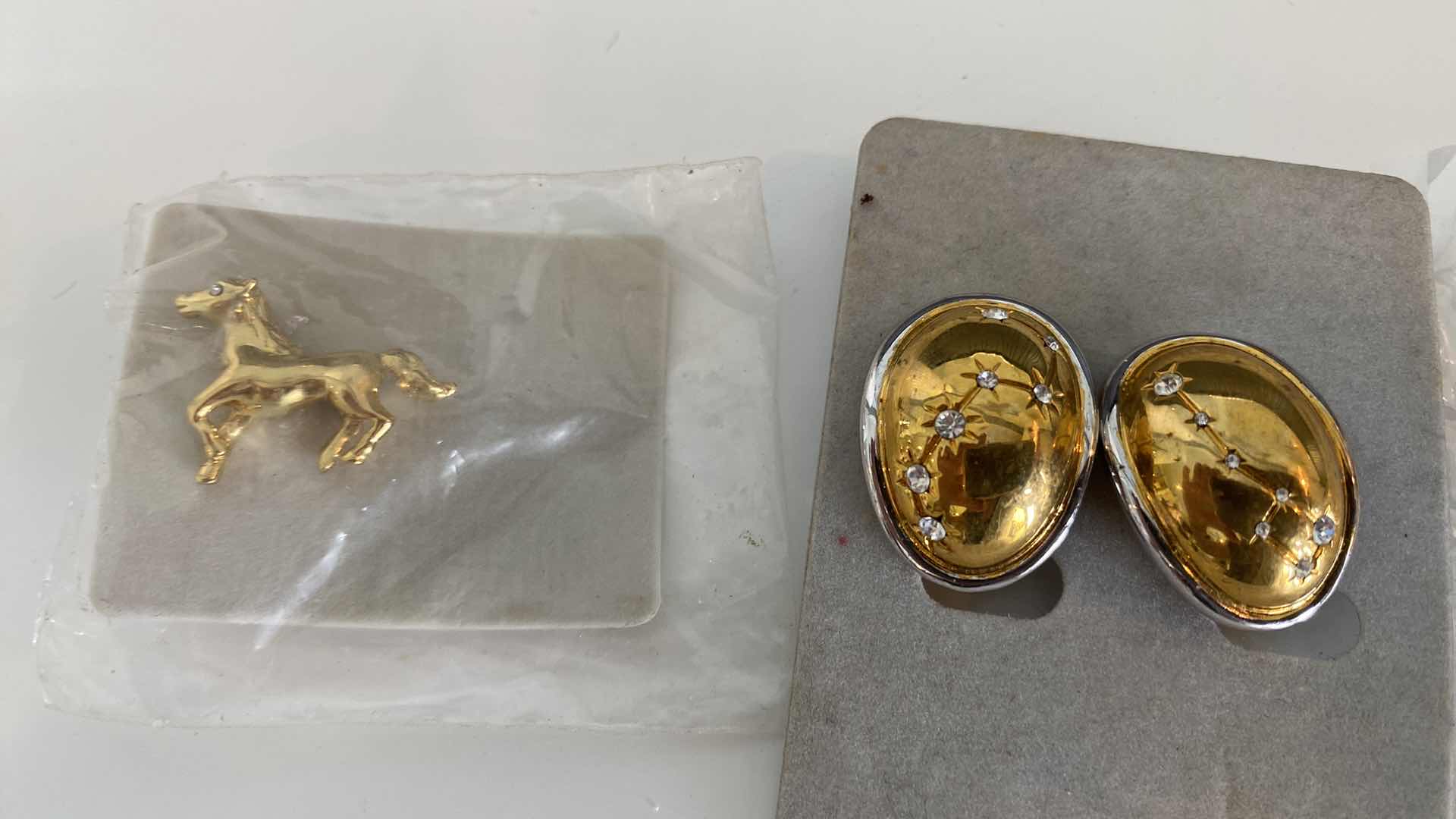 Photo 2 of JEWELRY MAKING SUPPLIES GOLD COLOR FROM KOREA NO MARKINGS