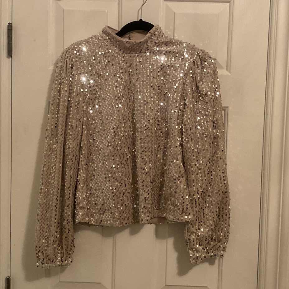 Photo 1 of NEW NO TAG LADIES SIZE LARGE SANCTUARY SEQUIN SHIRT