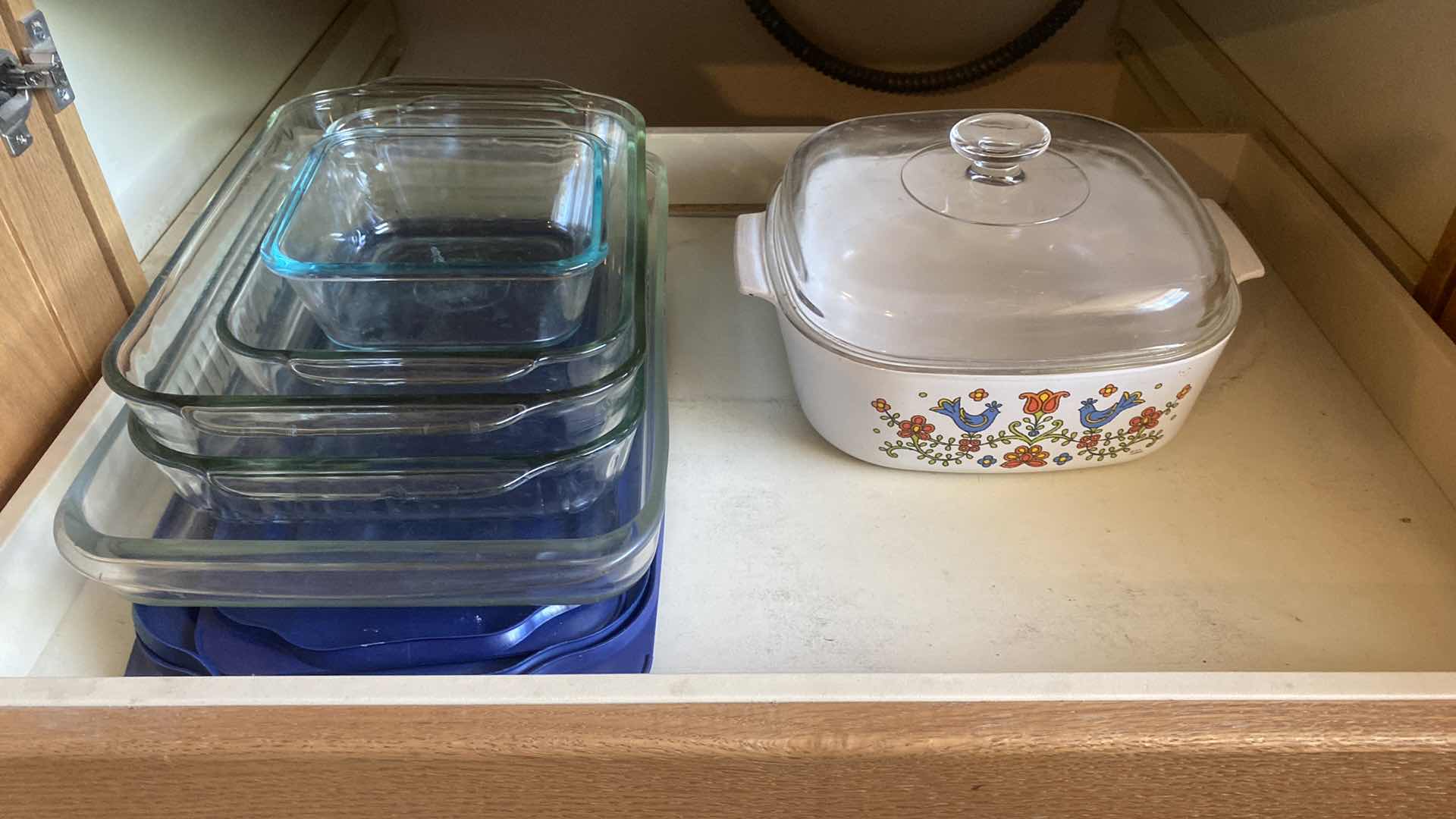 Photo 1 of CONTENTS KITCHEN CABINET - 1 SHELF WITH PUREX AND CORNINGWARE