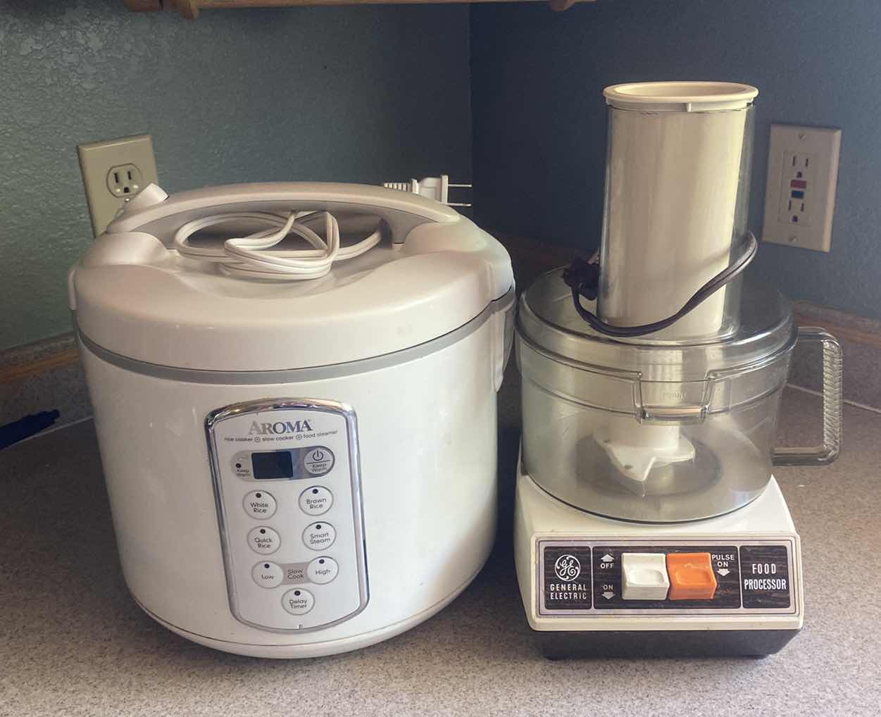 Photo 1 of AROMA RICE COOKER & GE FOOD PROCESSOR