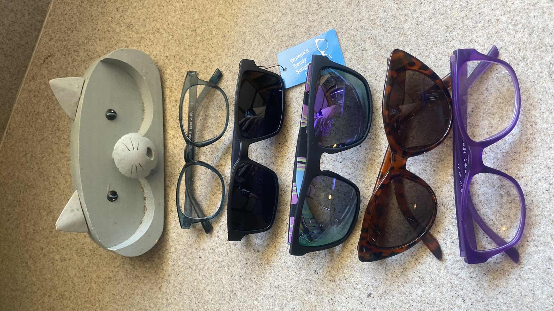 Photo 2 of ASSORTED SUNGLASSES